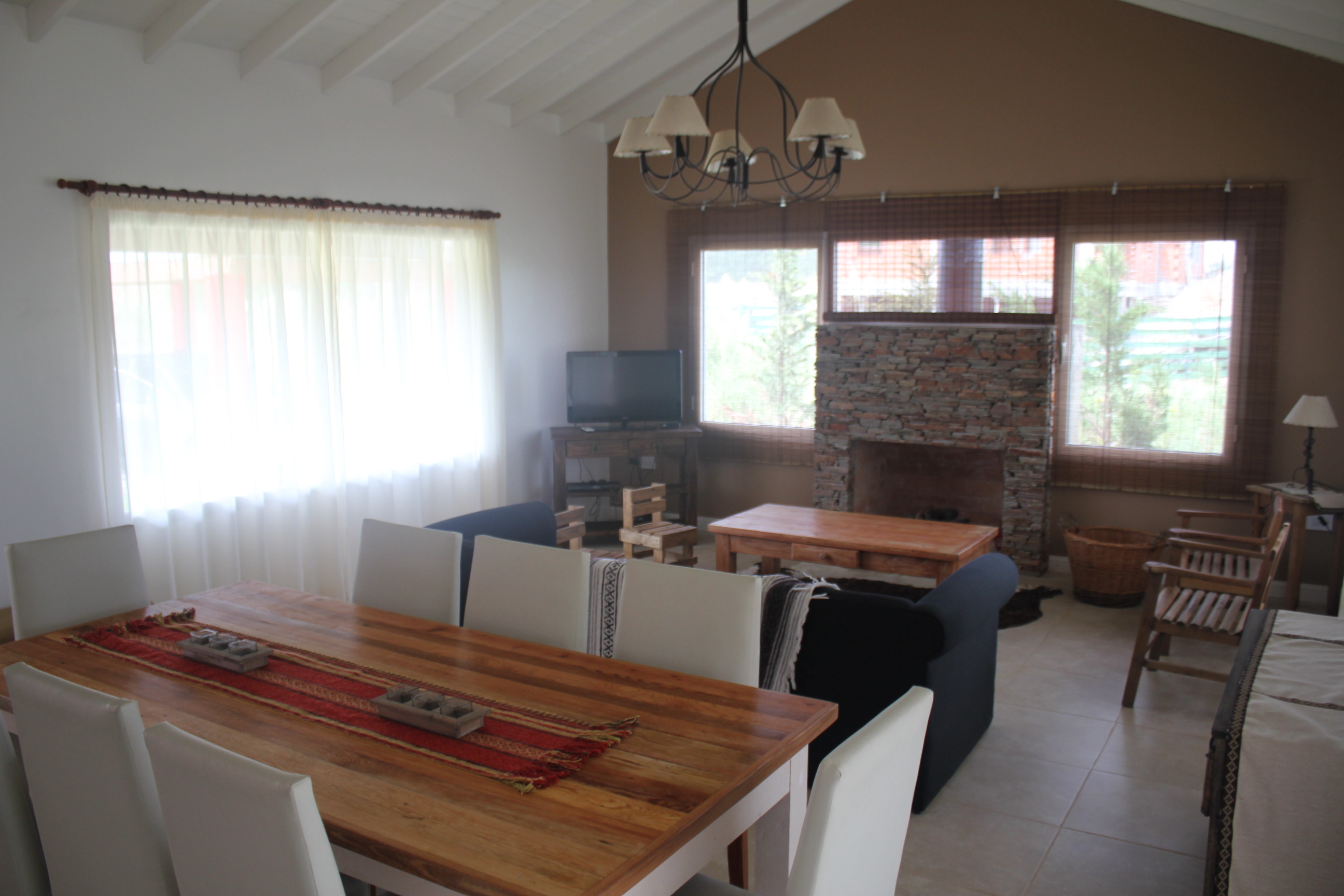 COSTA ESMERALDA: ALQUILER TEMPORARIO DE HERMOSA CASA EN BARRIO GOLF. LOTE 8 - GOLF. — foto 6