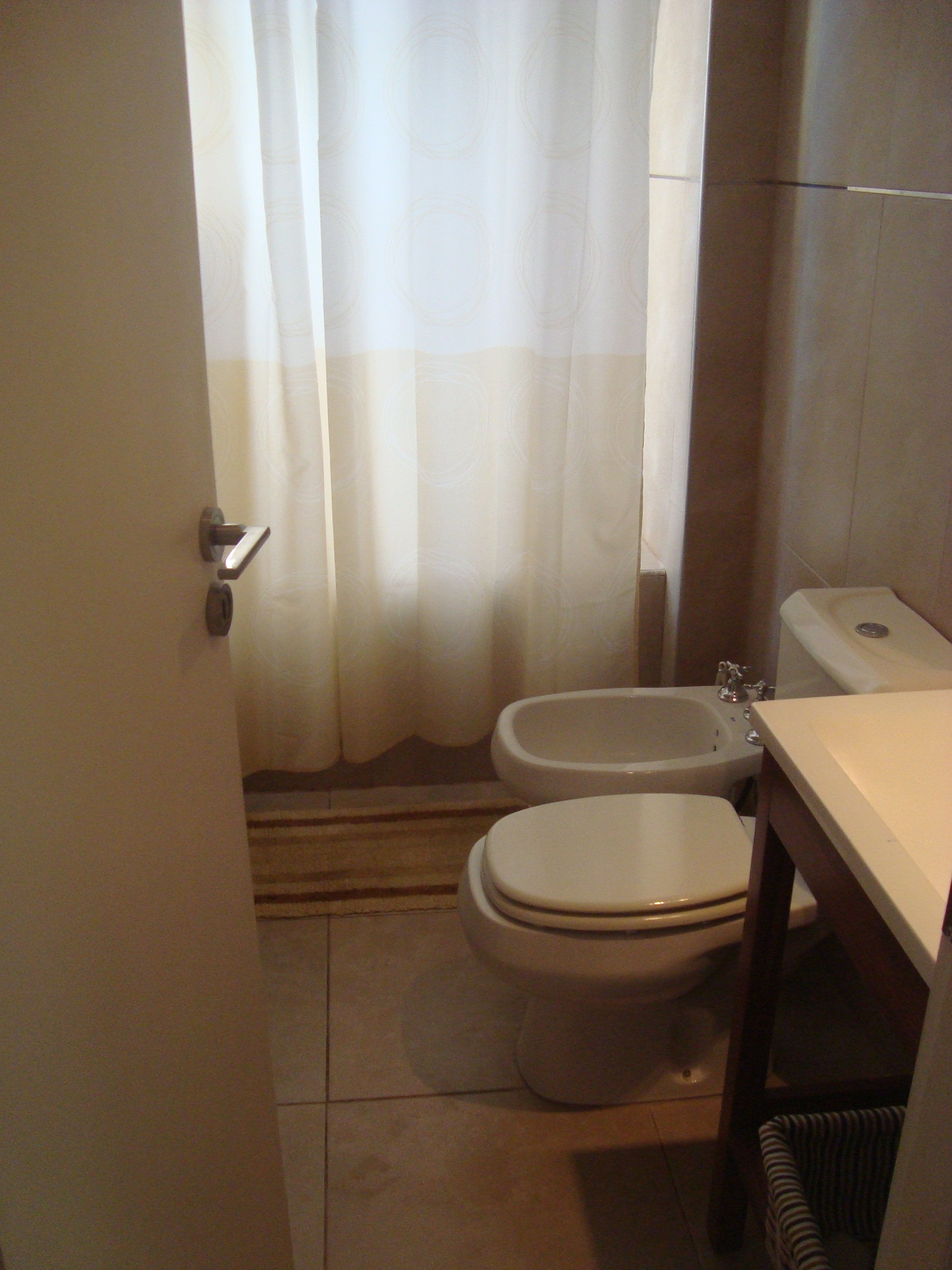 COSTA ESMERALDA: ALQUILER TEMPORARIO DE HERMOSA CASA EN BARRIO GOLF. LOTE 8 - GOLF. - 20