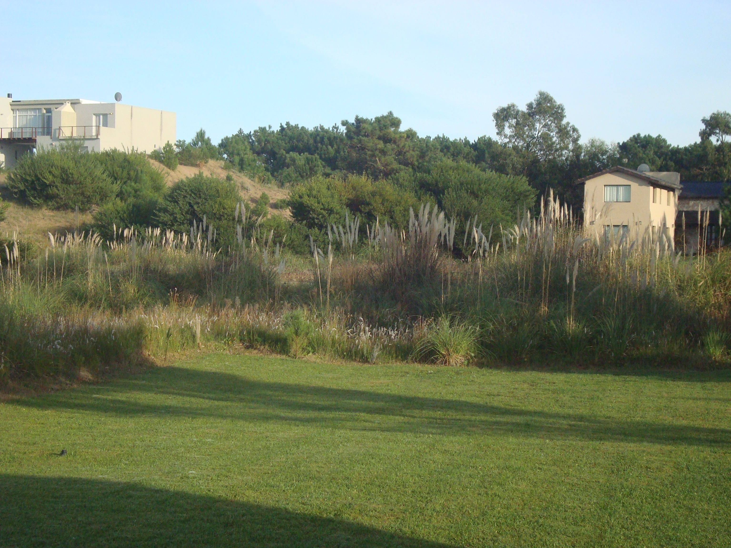 COSTA ESMERALDA: ALQUILER TEMPORARIO DE HERMOSA CASA EN BARRIO GOLF. LOTE 8 - GOLF. - 28