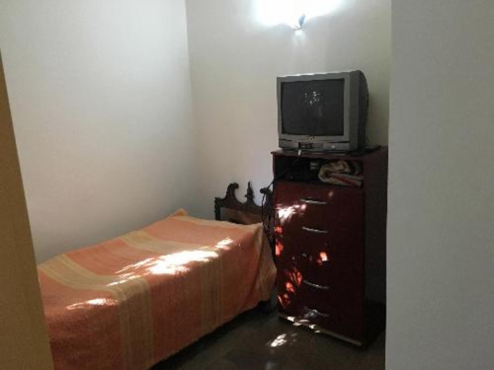 Burzaco - Departamento en PH de 2/3 ambientes - Sin Expensas!. con posibilidad de construir - Muy seguro - Céntrico -rec a Nuevo- APTA CREDITO!!! — foto 4