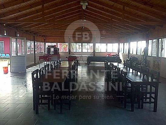 MAGDALENA - 2 Hras. con 2 casas con piletas ideal emprendimiento - quincho salon p/200 personas - 4