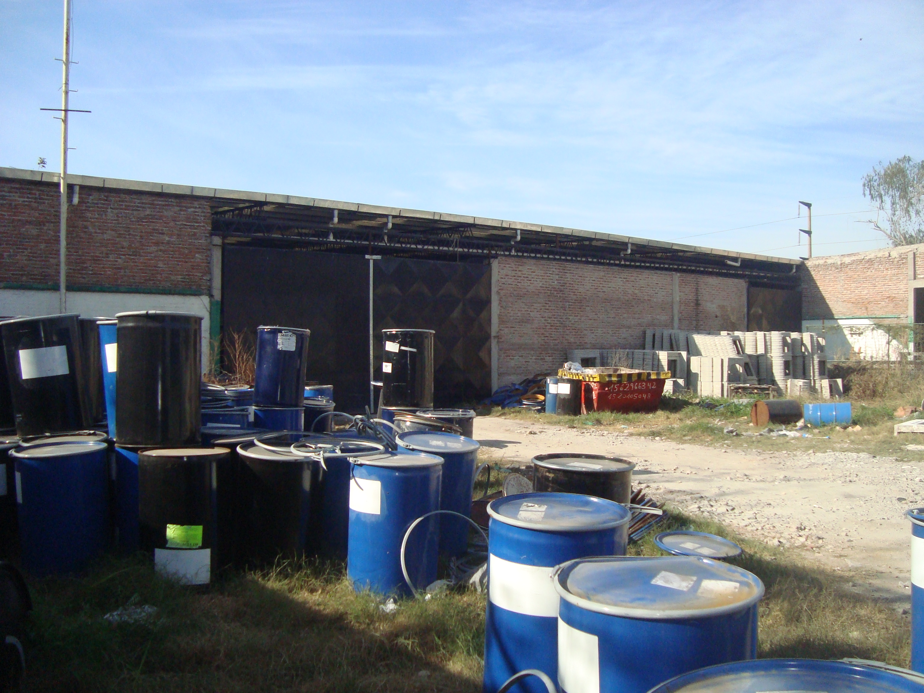 CLAYPOLE: ALQUILER ( GALPONES INDUSTRIALES): EXCELENTE UBICACION ESTRATEGICA Y ACCESO S/RUTA 4 . IMPORTANTE METALURGICA DE ZONA SUR,EN FUNCIONAMIENTO. MULTIPLES POSIBILIDADES. OPORTUNIDAD.RENTABLE. - 14