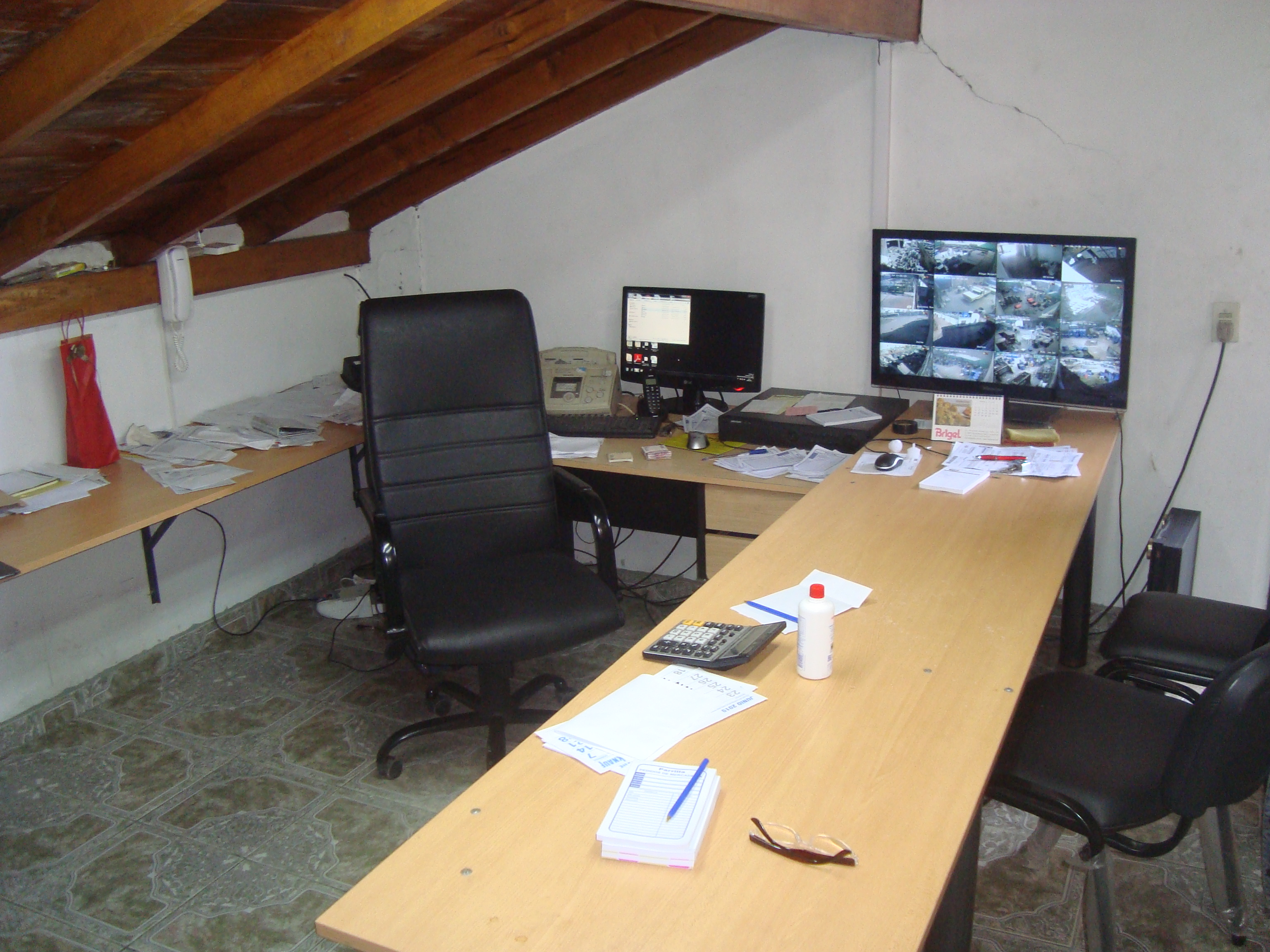 CLAYPOLE: VENTA ( GALPONES INDUSTRIALES): EXCELENTE UBICACION ESTRATEGICA Y ACCESO S/RUTA 4 . IMPORTANTE METALURGICA DE ZONA SUR,EN FUNCIONAMIENTO. MULTIPLES POSIBILIDADES. OPORTUNIDAD.RENTABLE - 9