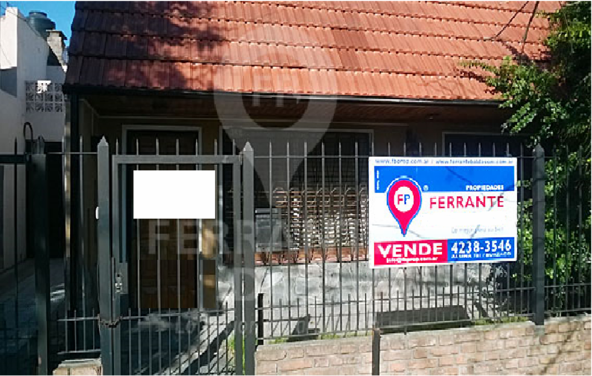 BURZACO: VENTA de CASA EN PH – EXCELENTE UBICACION- CASCO URBANO. MUY LINDA. TODO A NUEVO. FUNCIONAL. A. DEL VALLE AL 500 entre Amenedo y 25 de Mayo. A cdras estac.burzaco. Líneas Colectivo x la esq. — foto 6