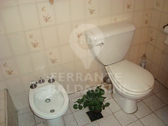 OPORTUNIDAD: EXCEL.PRECIO. 2 CENTRICAS/ EXCEL.UBICACIÓN / IDEAL VIVIENDA, INVERSION DESARROLLO INMOBILIARIO O COMERCIAL.1 CDRA PLAZA.3 ESTAC. A MTS.ALSINA Y COLEGIOS,ETC. — foto 11