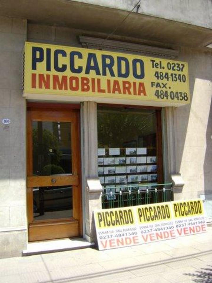 CASA EN VENTA Bº SAN ENRIQUE REF. BR64 GRAL. RODRÍGUEZ PICCARDO. — foto 14