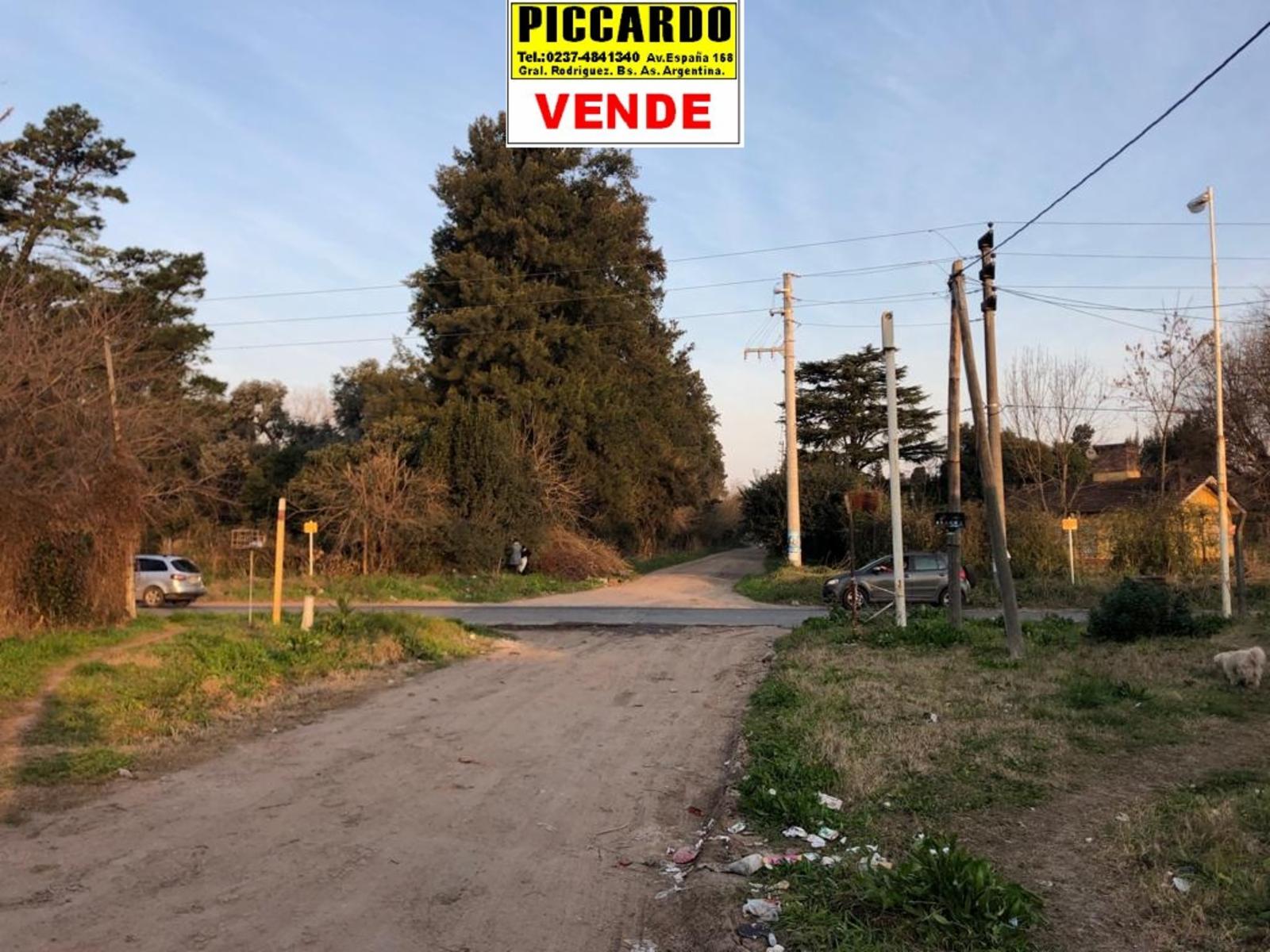 TERRENO EN VENTA CON MEJORAS Bº SAN BERNARDO REF. BR66 GRAL RODRIGUEZ PICCARDO. — foto 2