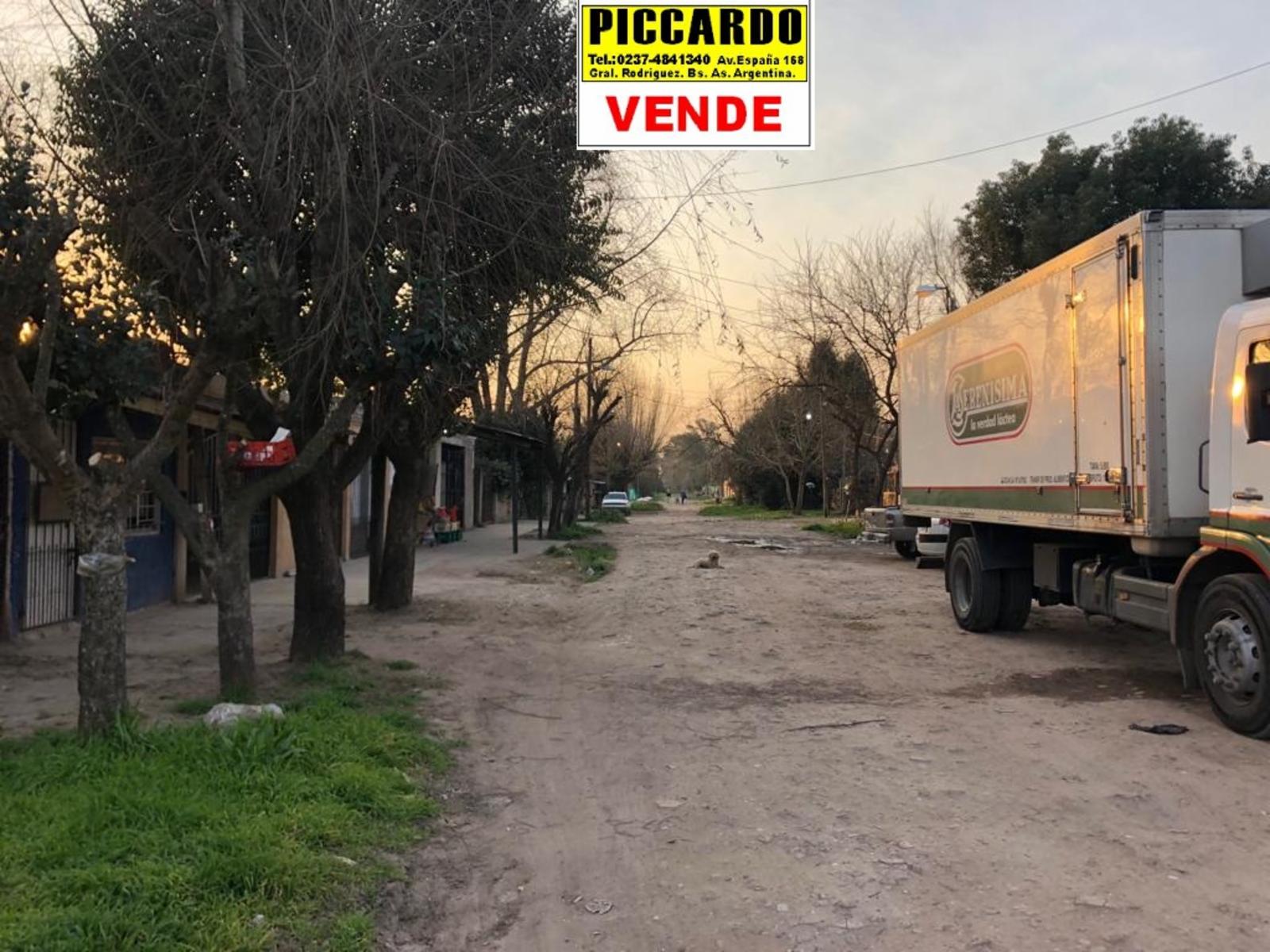 TERRENO EN VENTA CON MEJORAS Bº SAN BERNARDO REF. BR66 GRAL RODRIGUEZ PICCARDO. — foto 3