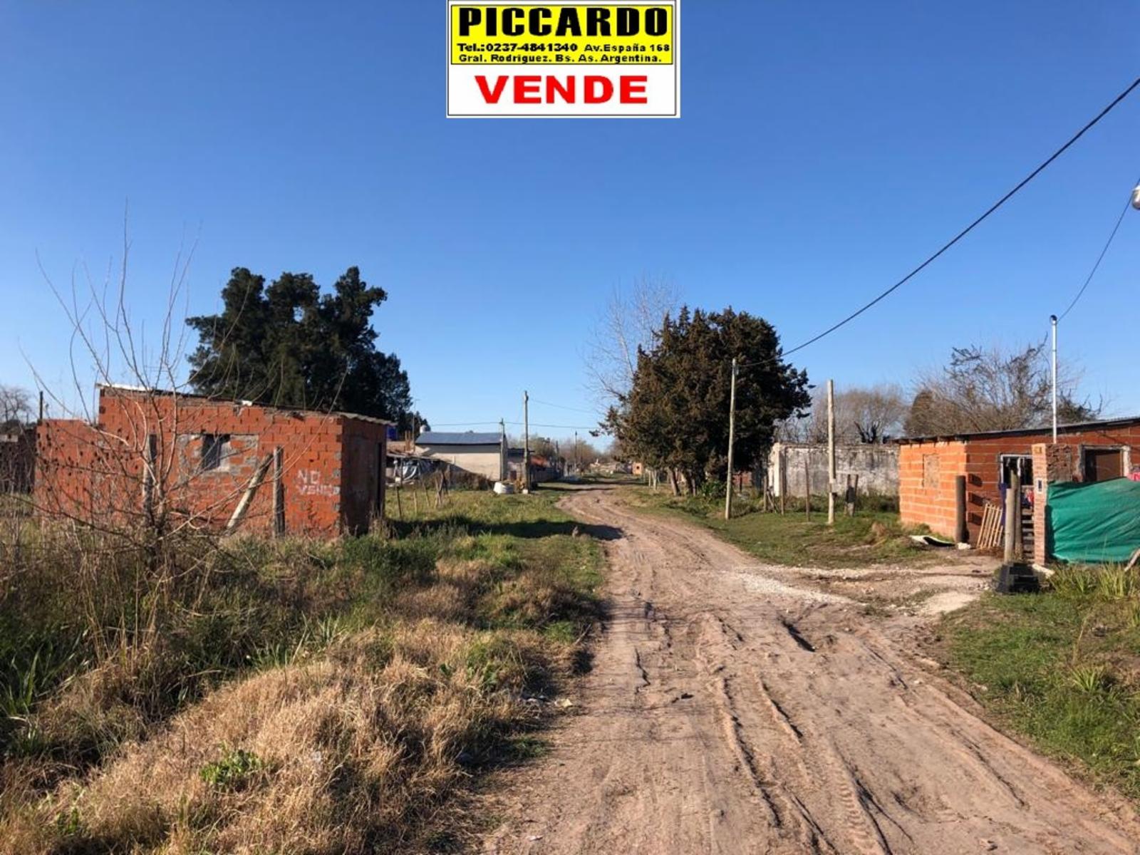 LOTE TERRENO EN VENTA Bº PICO ROJO REF. AR69 GRAL RODRIGUEZ PICCARDO. — foto 3