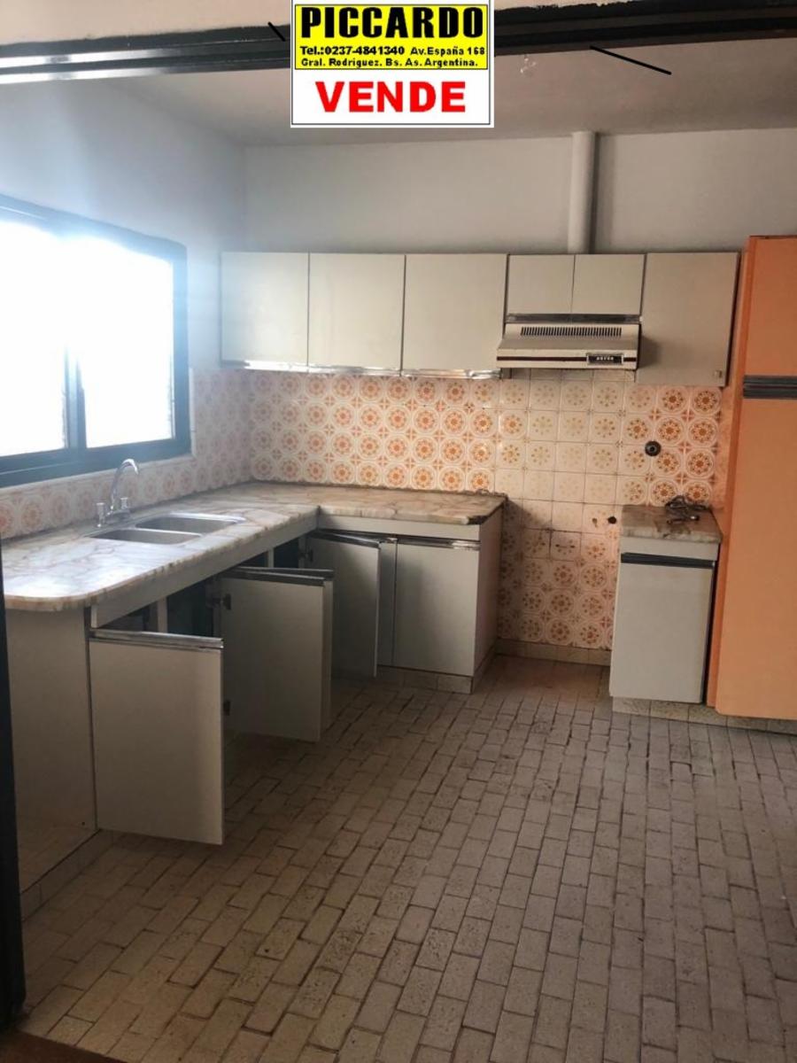 DOS CASAS CON LOCAL EN VENTA ZONA URBANA NORTE REF. BR59 GRAL. RODRÍGUEZ PICCARDO. — foto 2