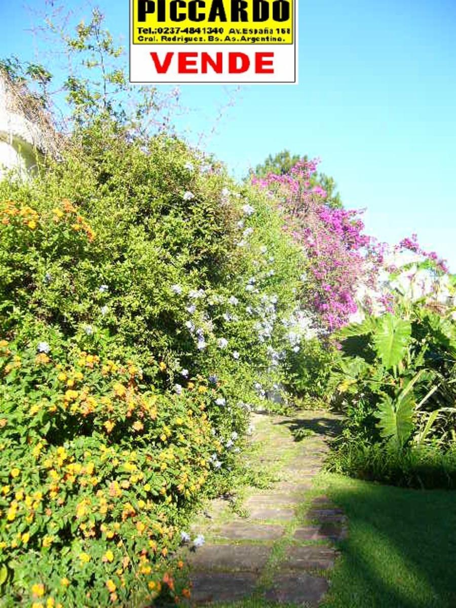 MANSIÓN A RECICLAR EN VENTA GOLFERS COUNTRY CLUB PILAR REF. 1357 PICCARDO. — foto 2