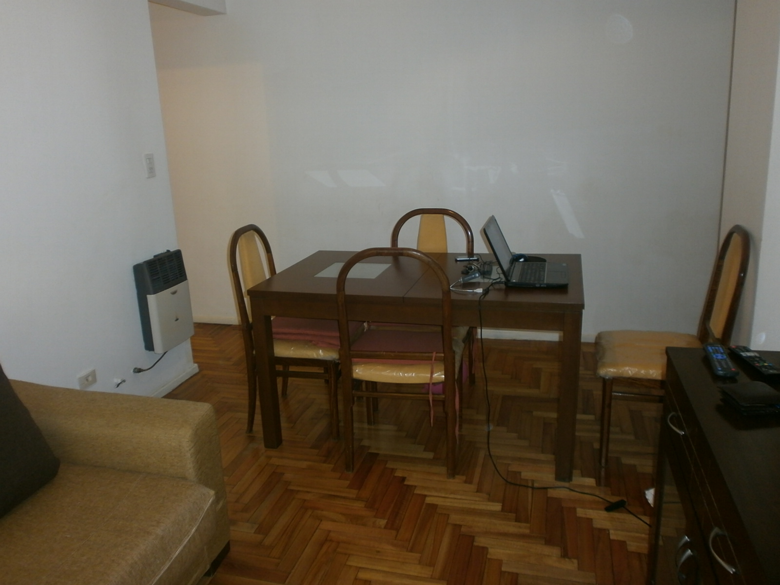 Muy buen depto de 2 amb con balcón en Villa Crespo. — foto 9