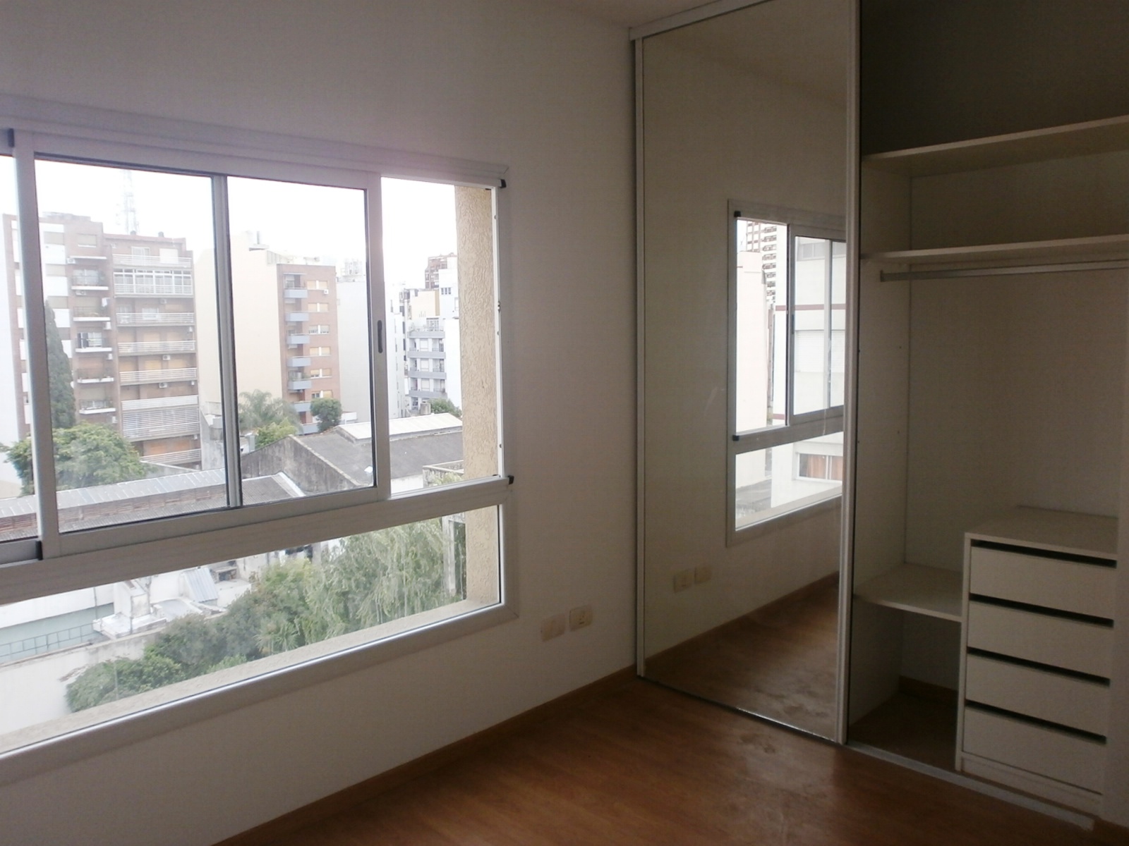 Precioso semipiso de 2 amb amplios a estrenar! — foto 3