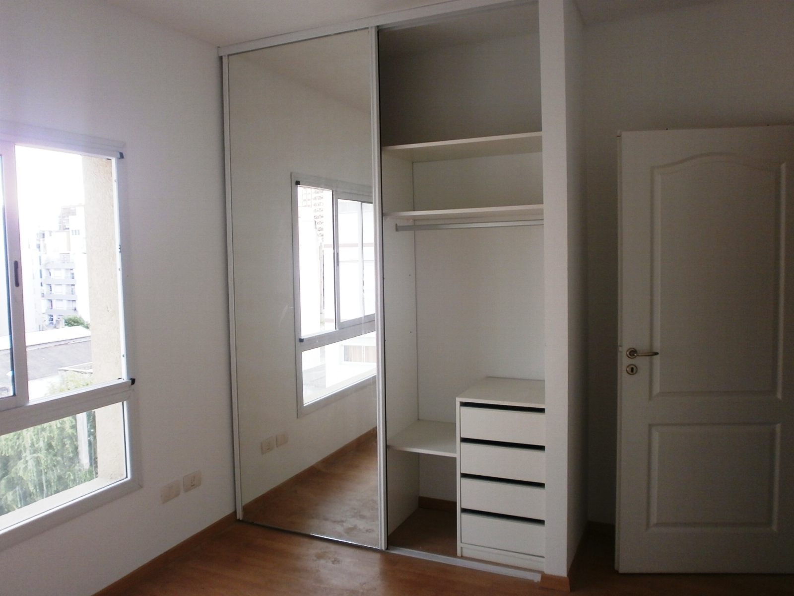 Precioso semipiso de 2 amb amplios a estrenar! — foto 4