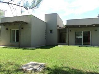 Casa en Venta | 6 ambientes | Buenos Aires | Partido de Zarate | Zarate | ruta 9 entre 0 y 100 — foto 2