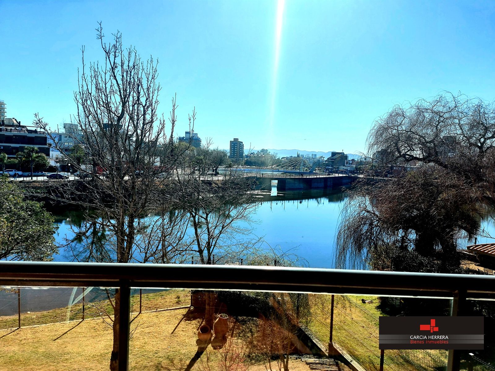 GRAN DEPTO DE CATEGRIA SOBRE LA COSTA CENTRO DE CARLOS PAZ - 10
