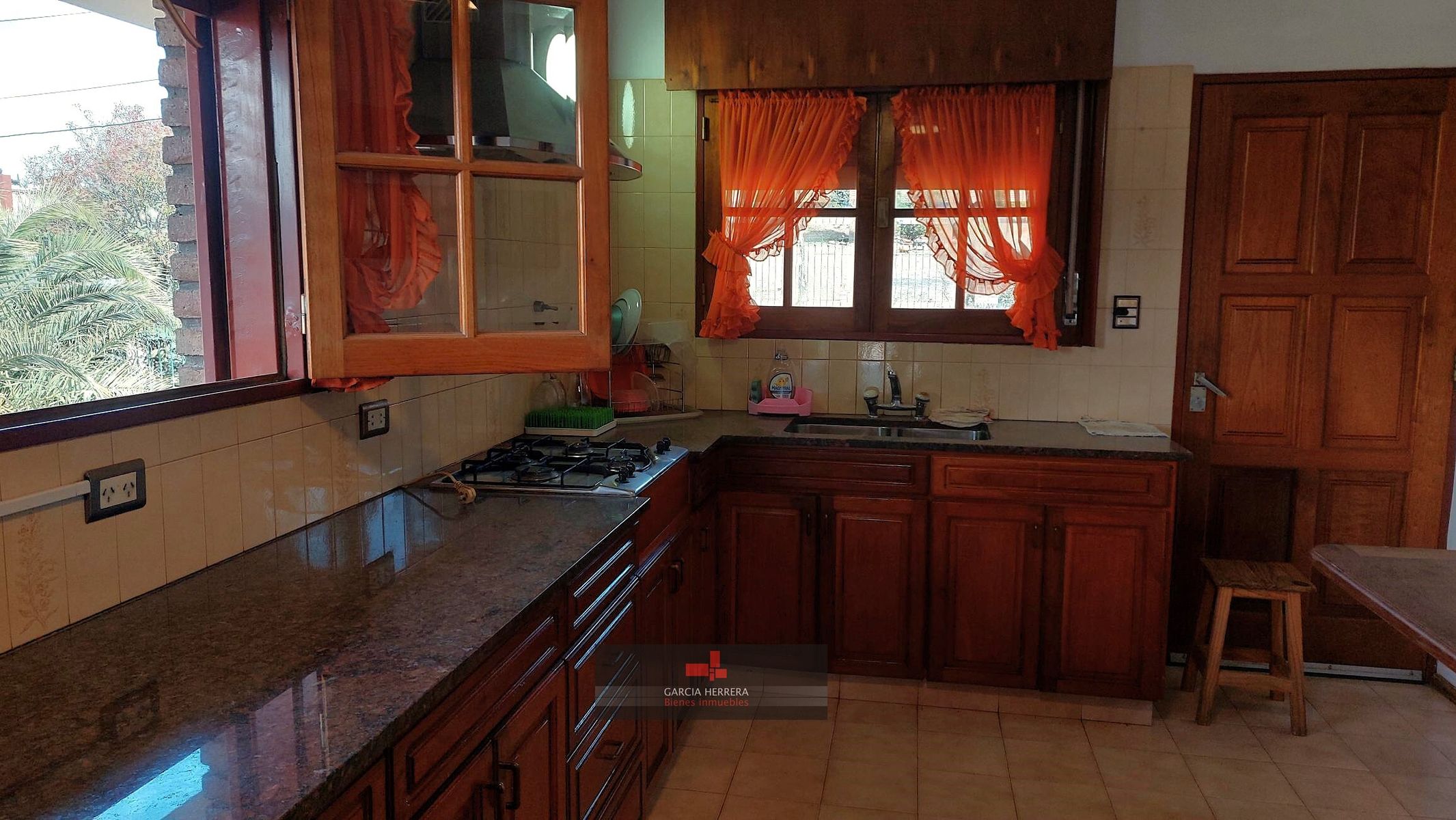 CASA MULTIFAMILIAR EN VENTA EN CARLOS PAZ - 6
