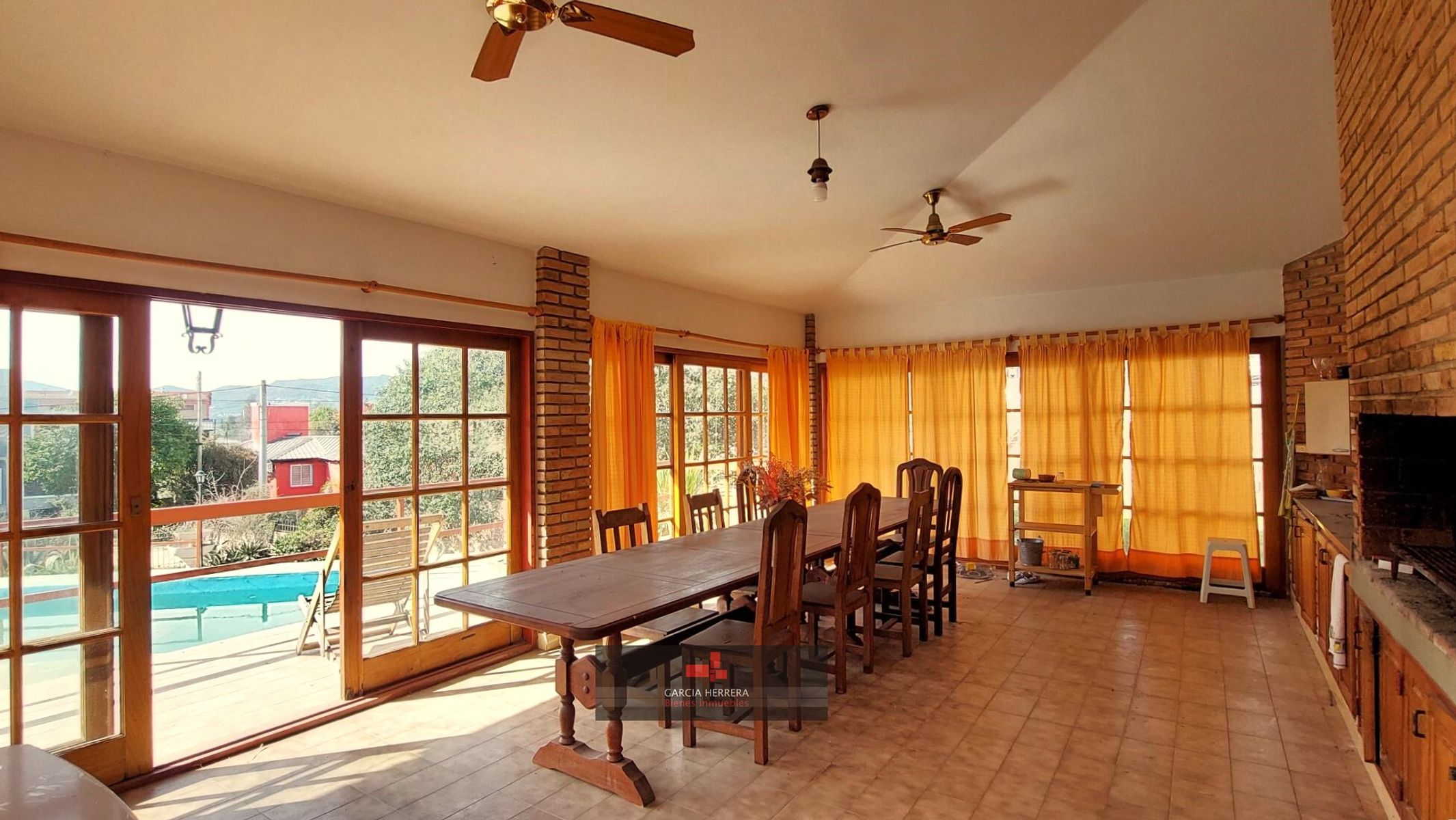 CASA MULTIFAMILIAR EN VENTA EN CARLOS PAZ - 15