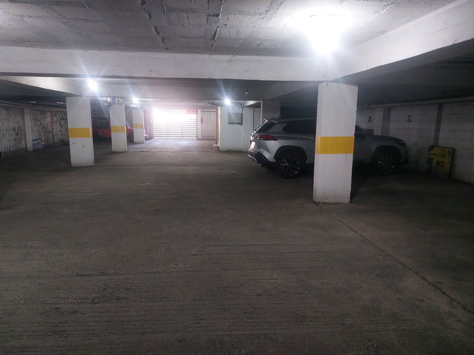 Departamento de 2 Dormitorios, Patio y Cochera - Centro de Carlos Paz. - 12