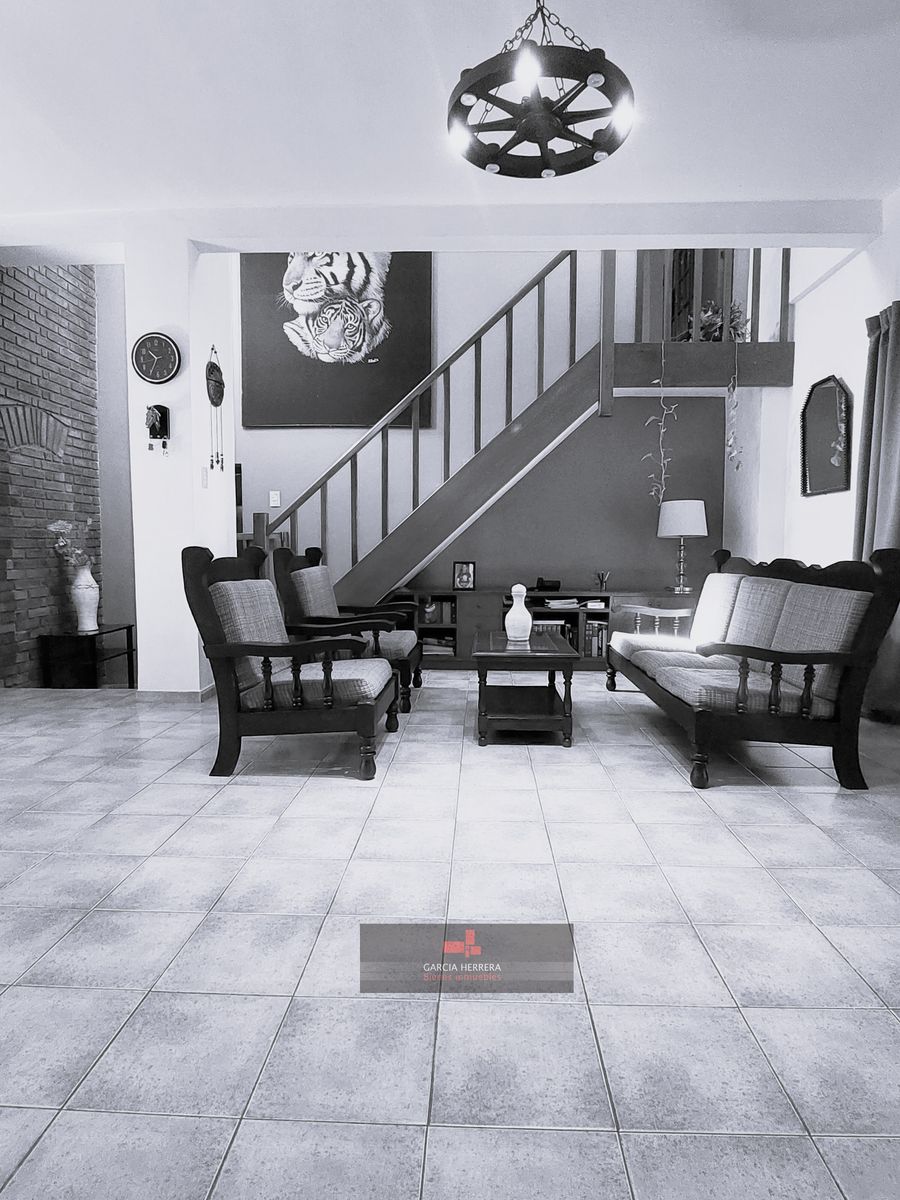 CASA DE 3 DORMITORIOS CENTRICA, BARRIO MIGUEL MUÑOZ. — foto 5