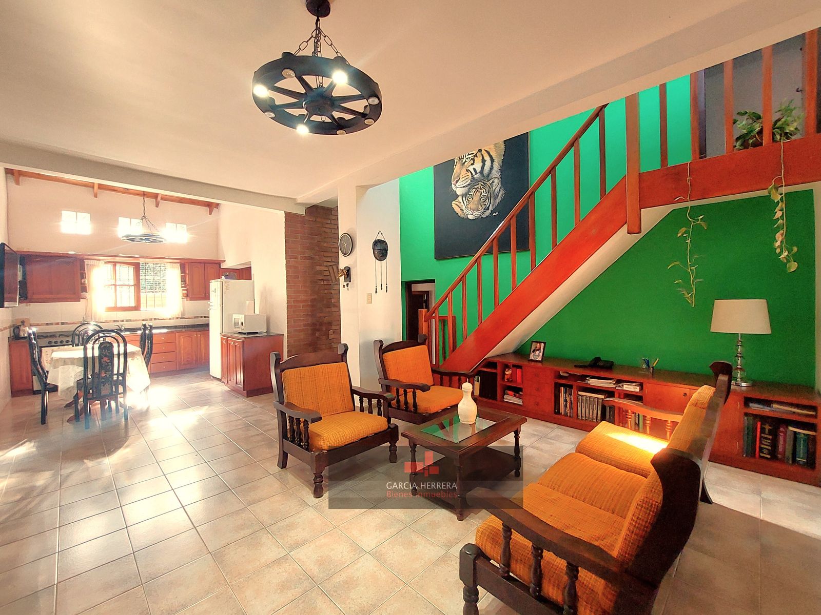 CASA DE 3 DORMITORIOS CENTRICA, BARRIO MIGUEL MUÑOZ. — foto 14
