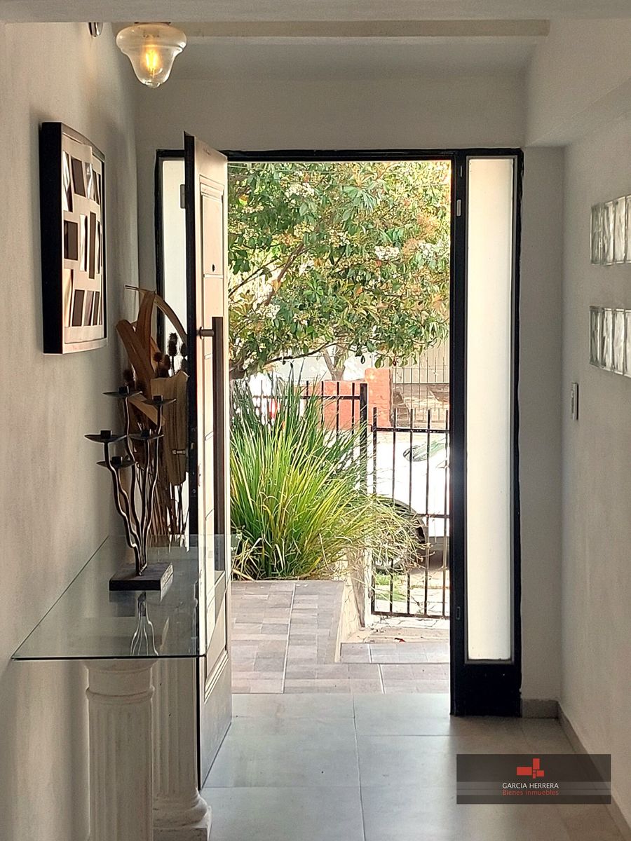 Hermosa casa en Carlos Paz, cerca del Centro y en Ba. José Muñoz. — foto 5