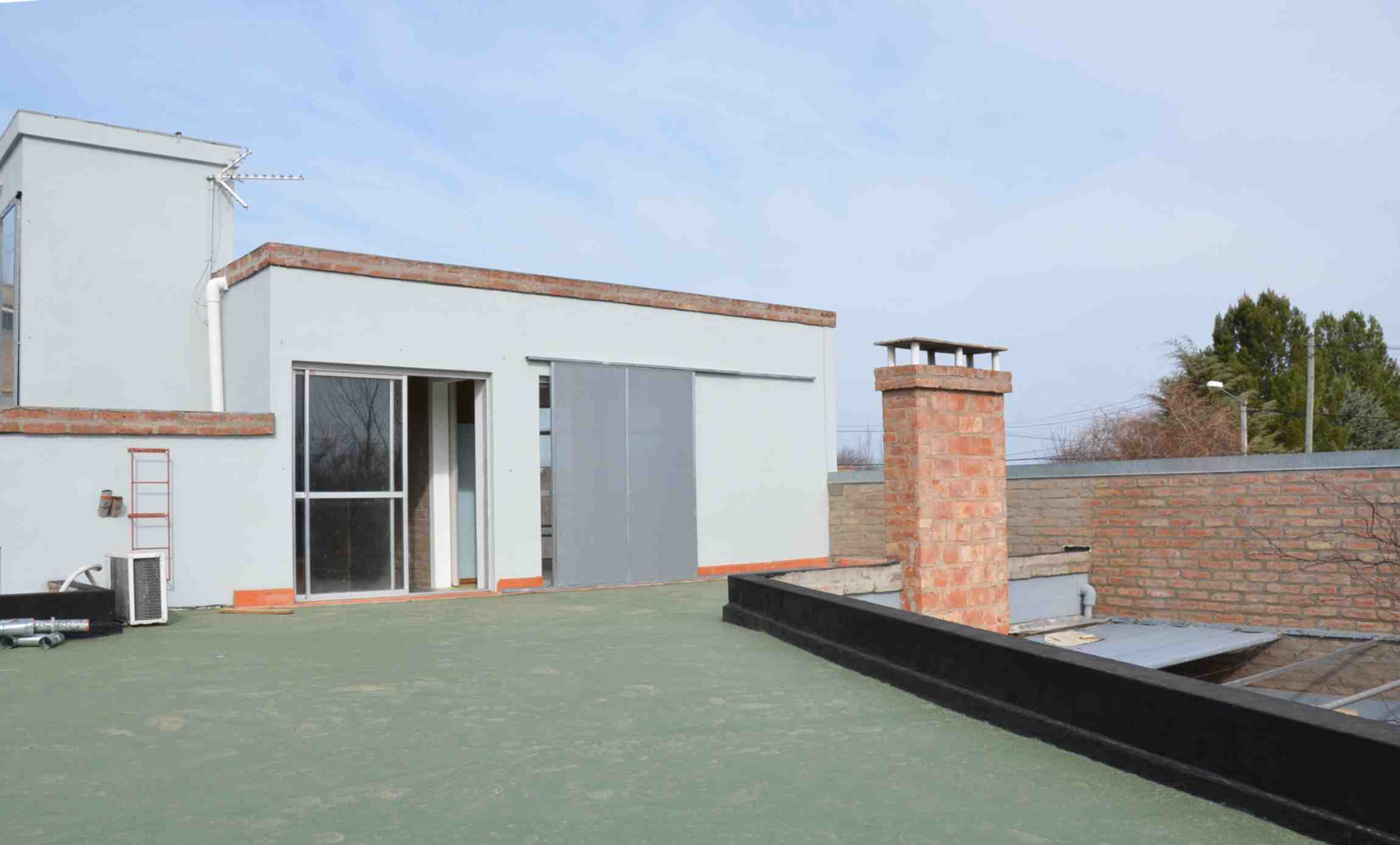 Moderna Casa 3 dormitorios zona Quintas Toay — foto 5