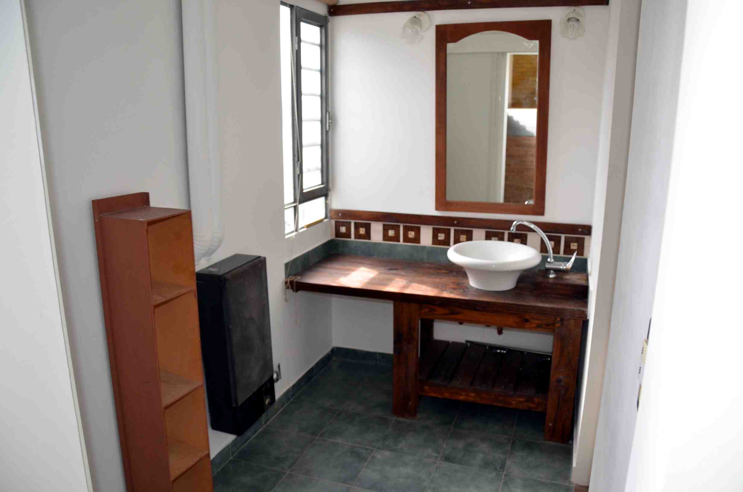 Moderna Casa 3 dormitorios zona Quintas Toay — foto 8