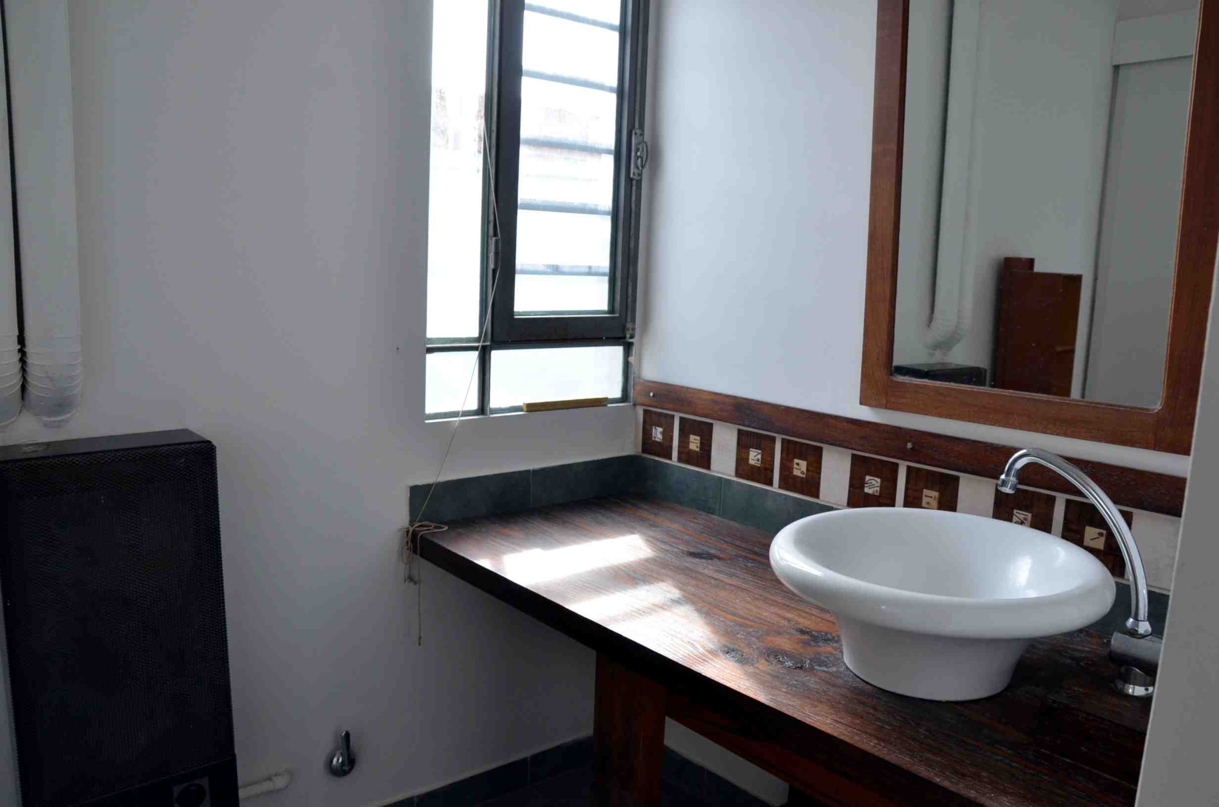 Moderna Casa 3 dormitorios zona Quintas Toay — foto 9