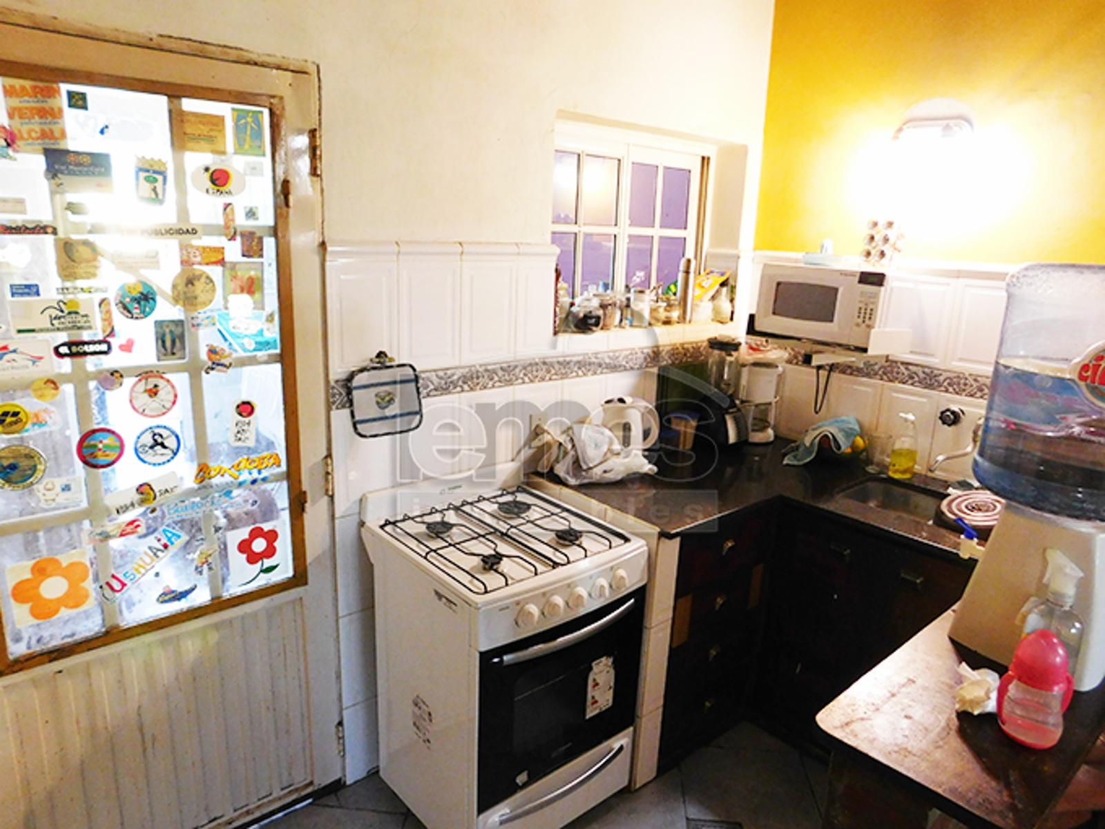 Casa Butalo a pasos de Av.Perón — foto 3