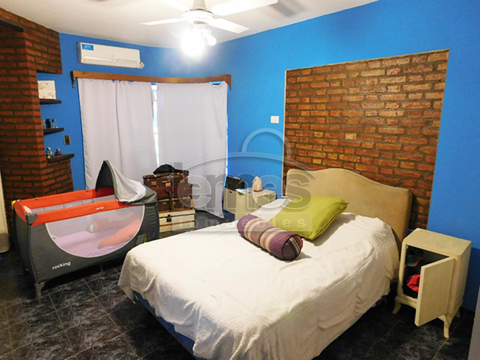 Casa Butalo a pasos de Av.Perón — foto 6