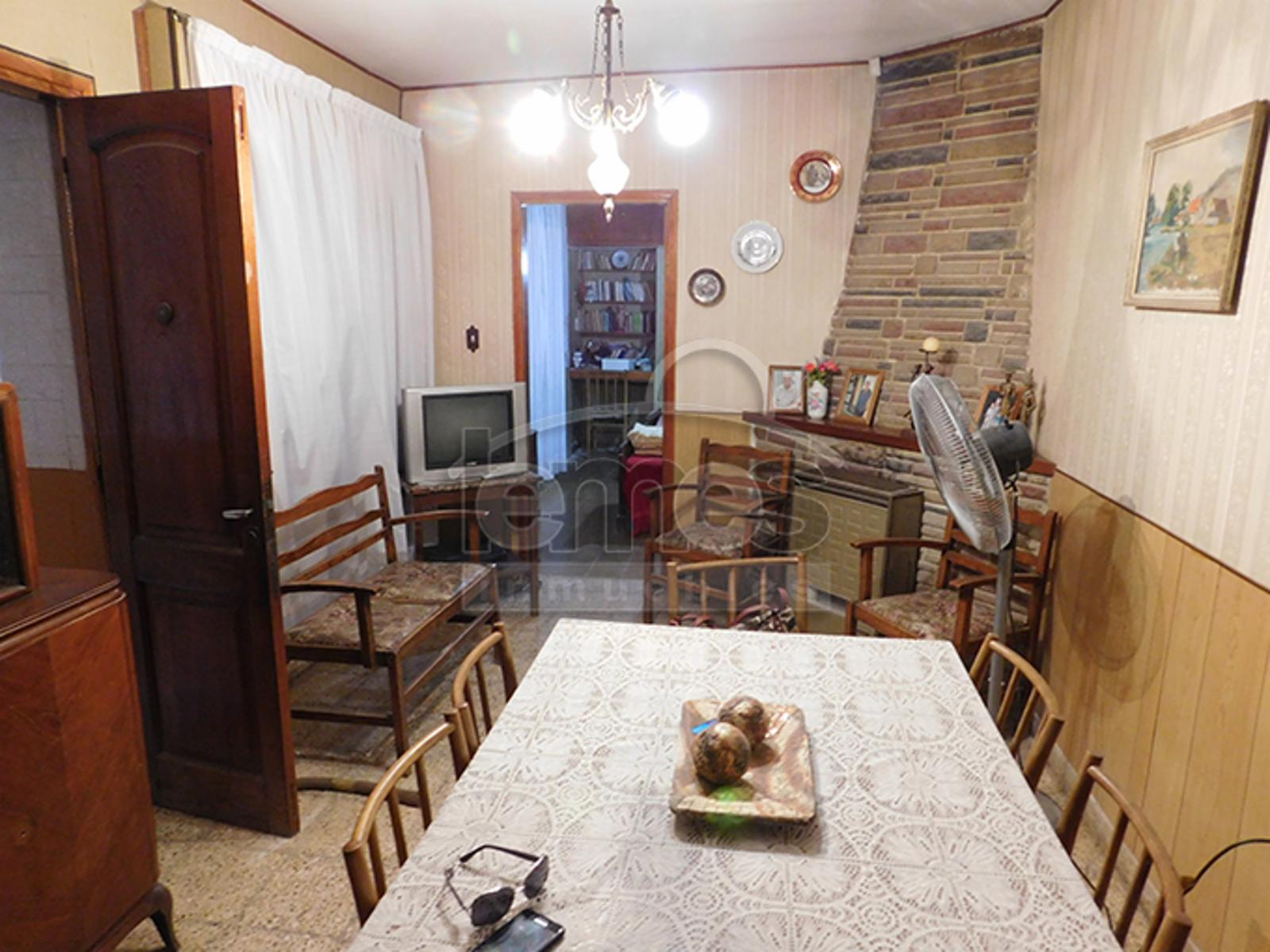 Casa a 3 cuadras de la plaza — foto 4
