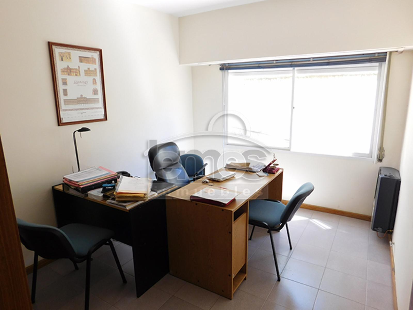 Venta o permuta de oficinas céntricas - 2