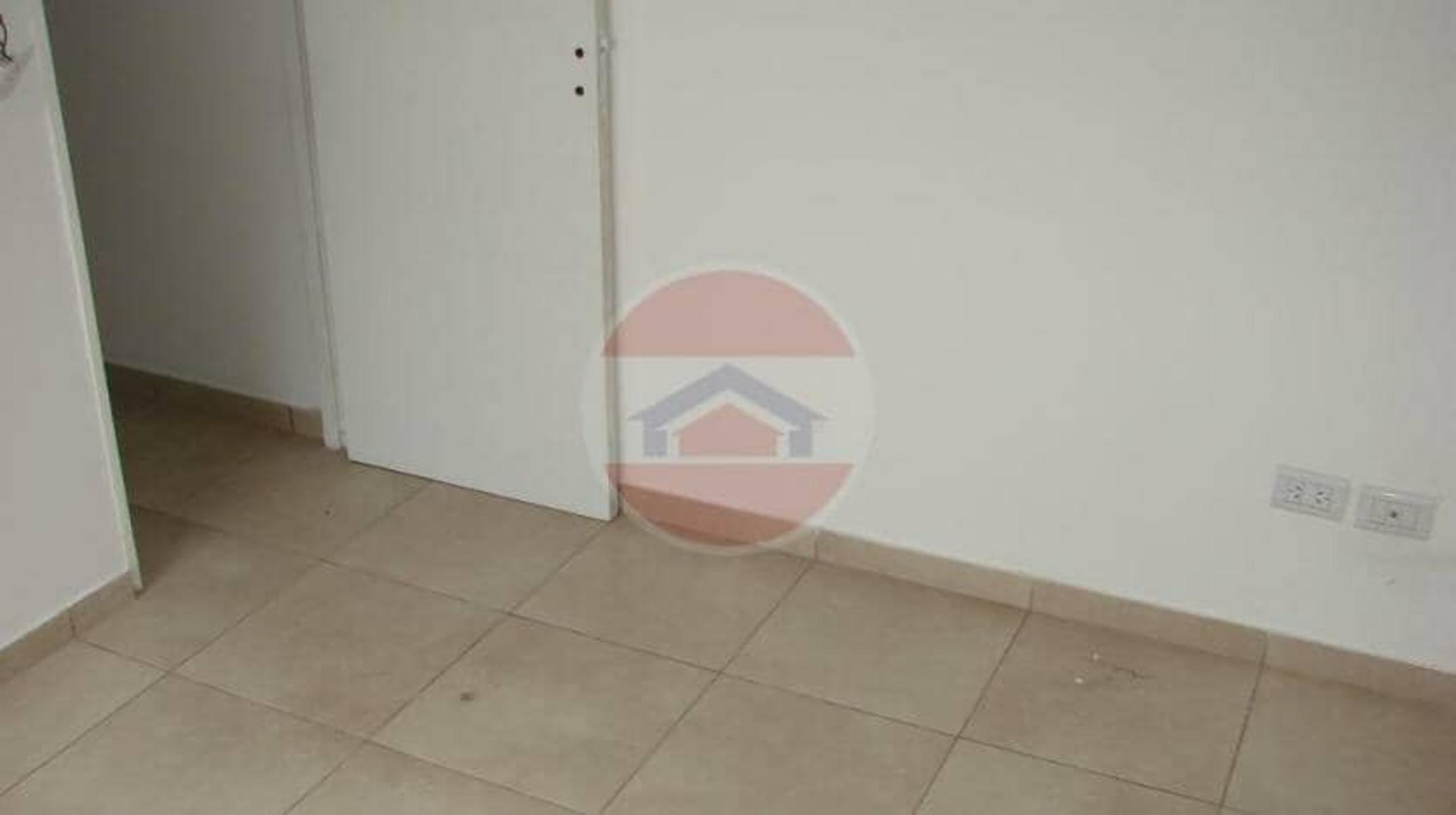 DEPARTAMENTO TIPO CASA EN VENTA EN LINCOLN - 13