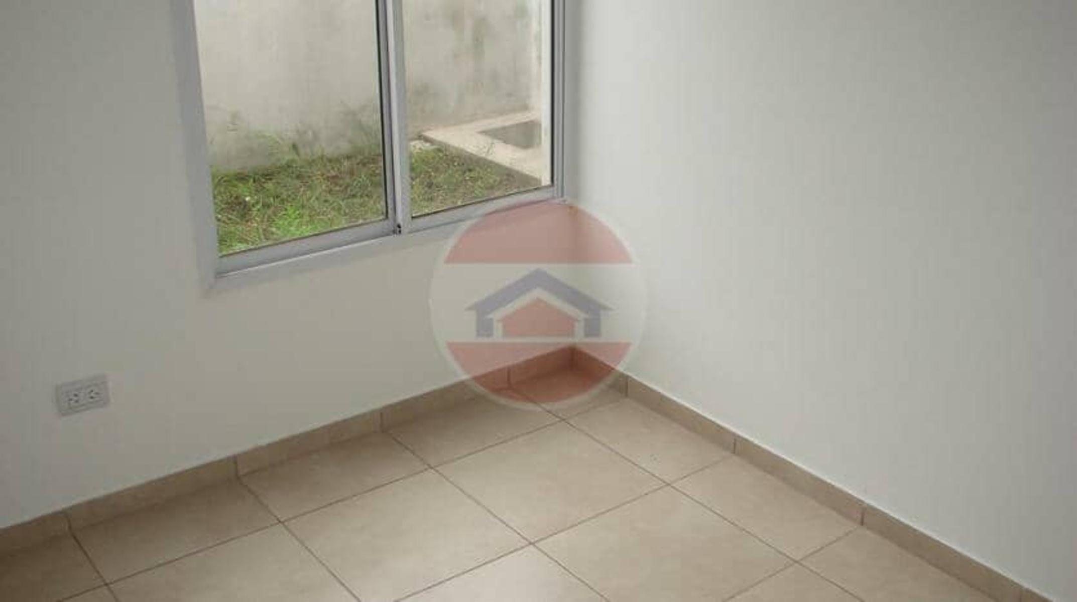 DEPARTAMENTO TIPO CASA EN VENTA EN LINCOLN - 14