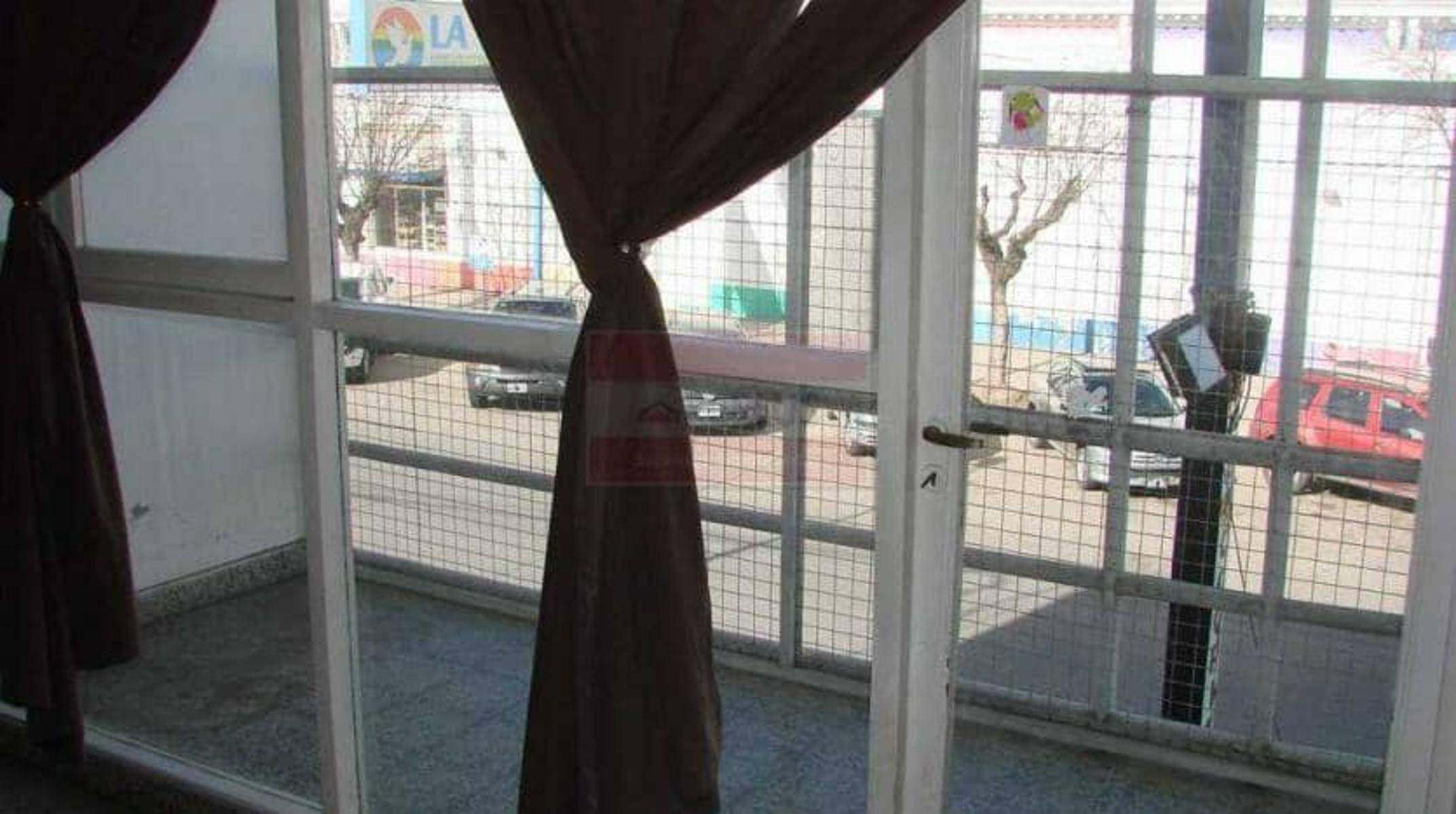 DEPARTAMENTO EN VENTA EN LINCOLN - 6