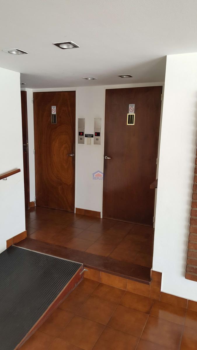 DEPARTAMENTO EN VENTA EN LINCOLN - 42