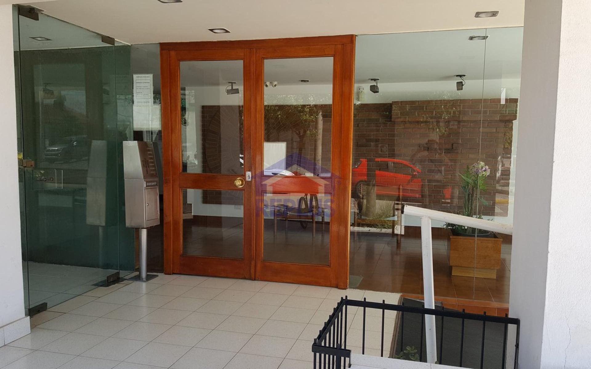 DEPARTAMENTO EN VENTA EN LINCOLN - 46