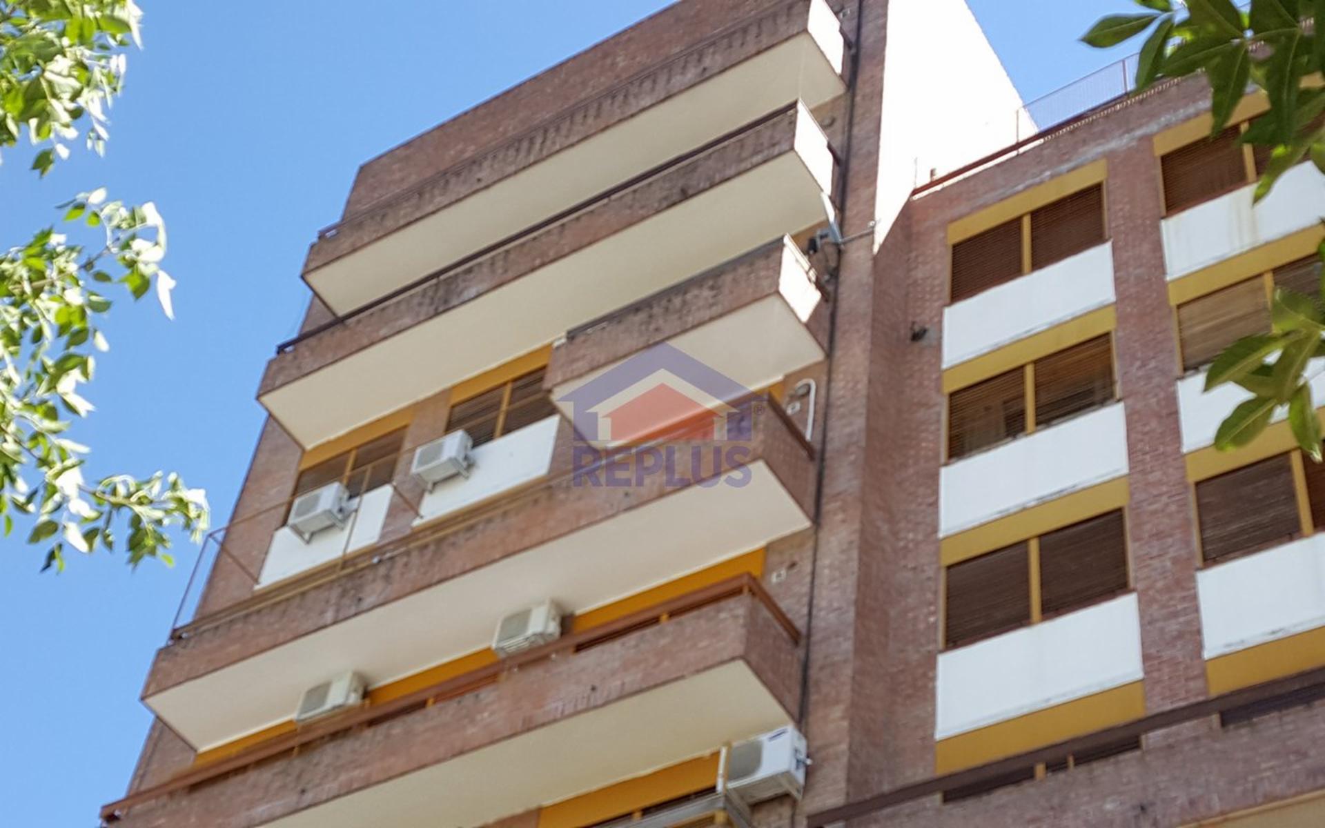 DEPARTAMENTO EN VENTA EN LINCOLN - 49
