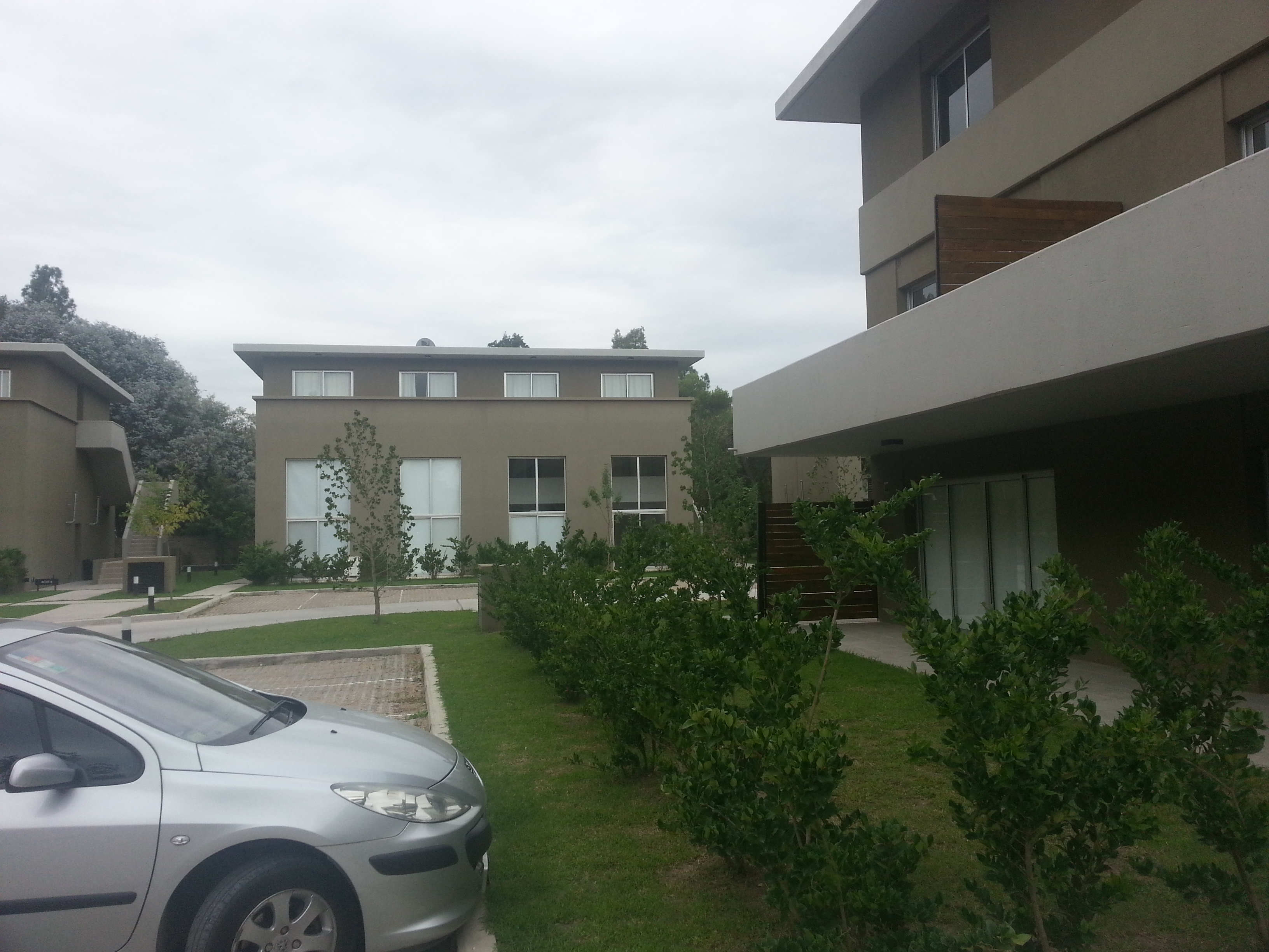 Alquilo Departamento tipo duplex Bosque Alto Pilar - 5