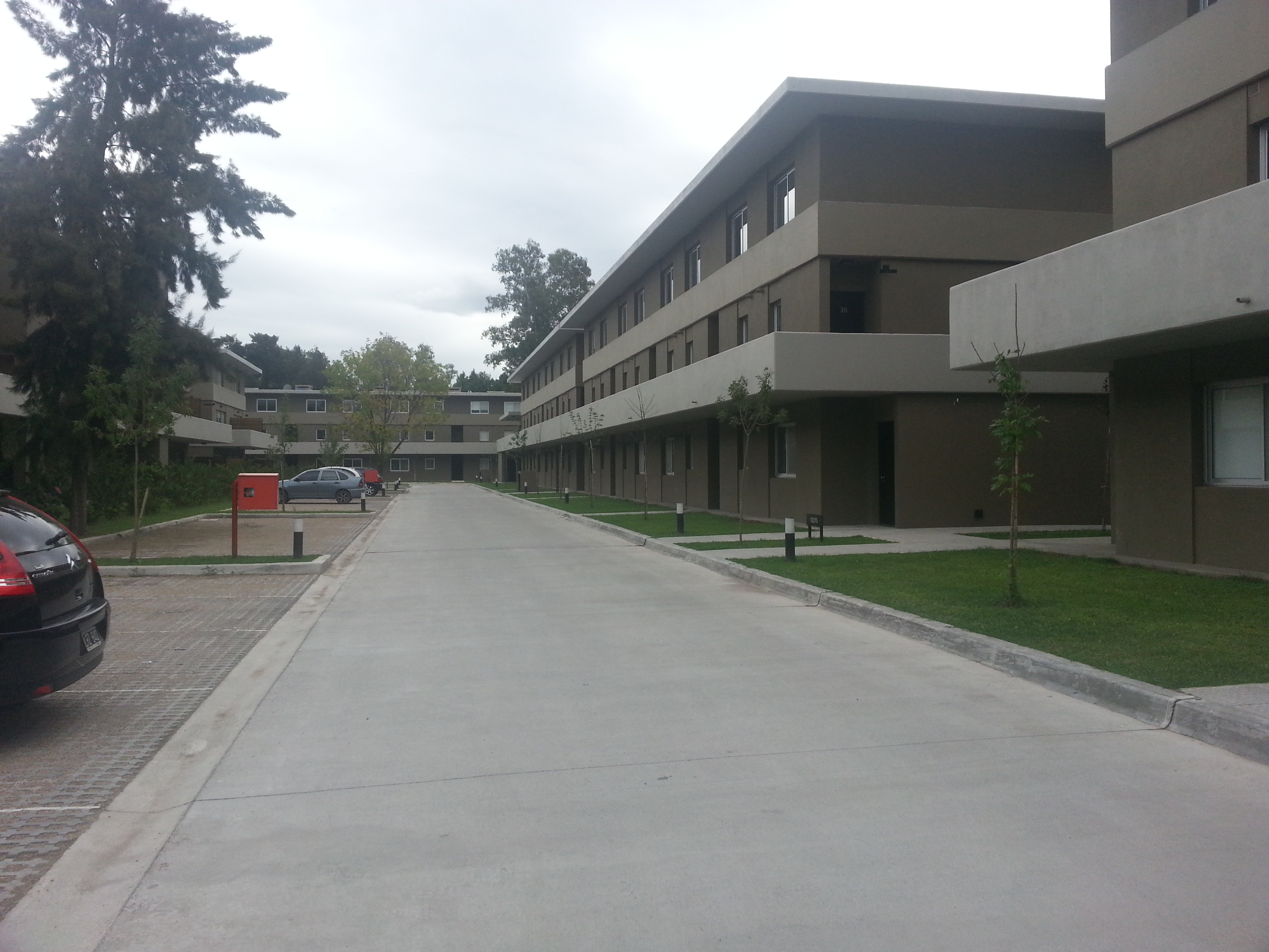ALquiler departamento dos tres ambientes en condominio Bosque Alto - 2