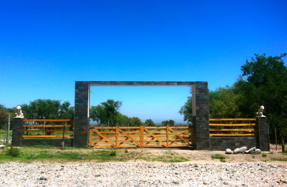 Oportunidad en San Luis! Ultimos lotes 560m2 Excepcional entorno serrano - 1