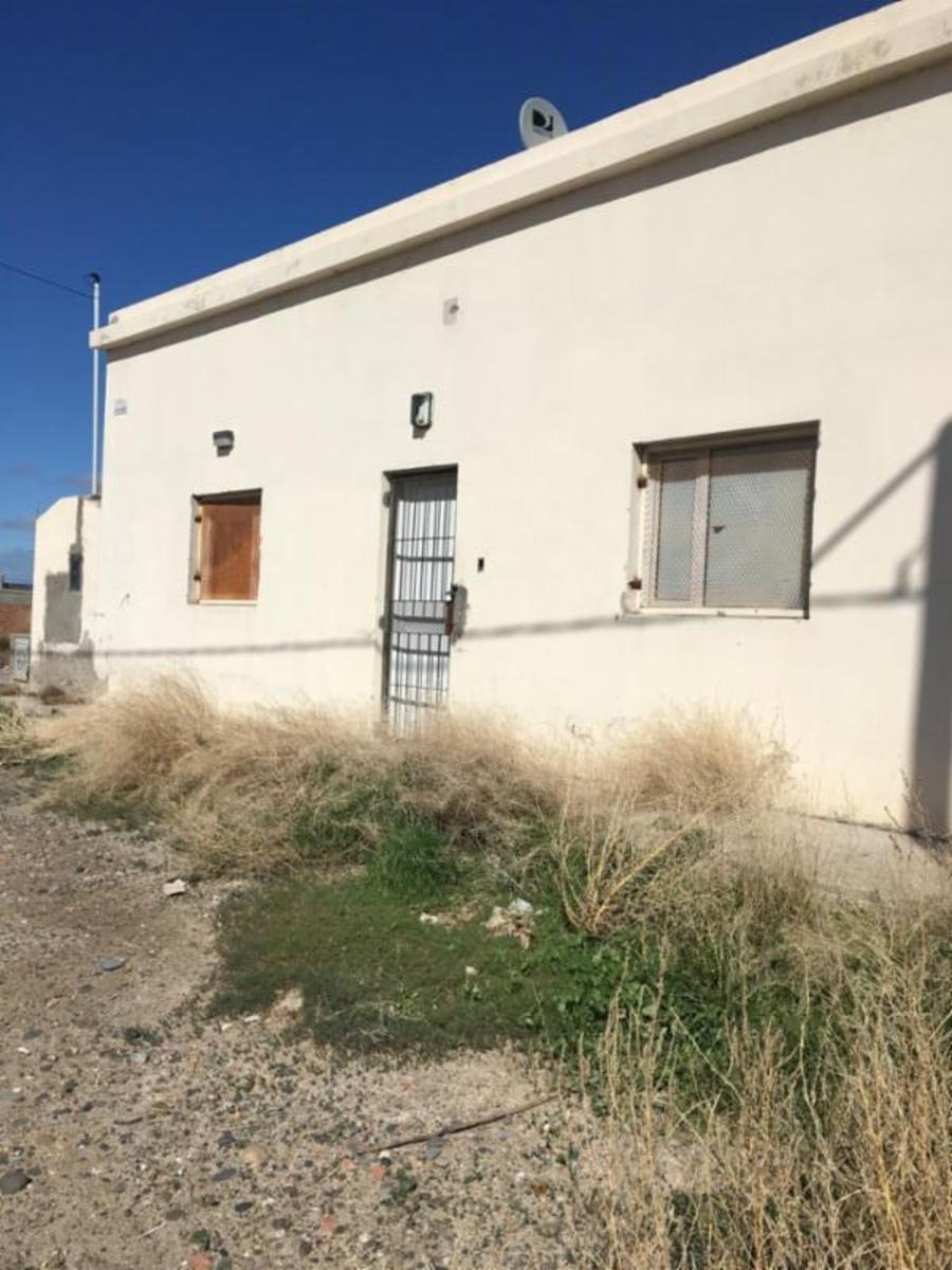 TRELEW -CHUBUT- GRAN GALPON CON VIVIENDA Y OFICINA - 5