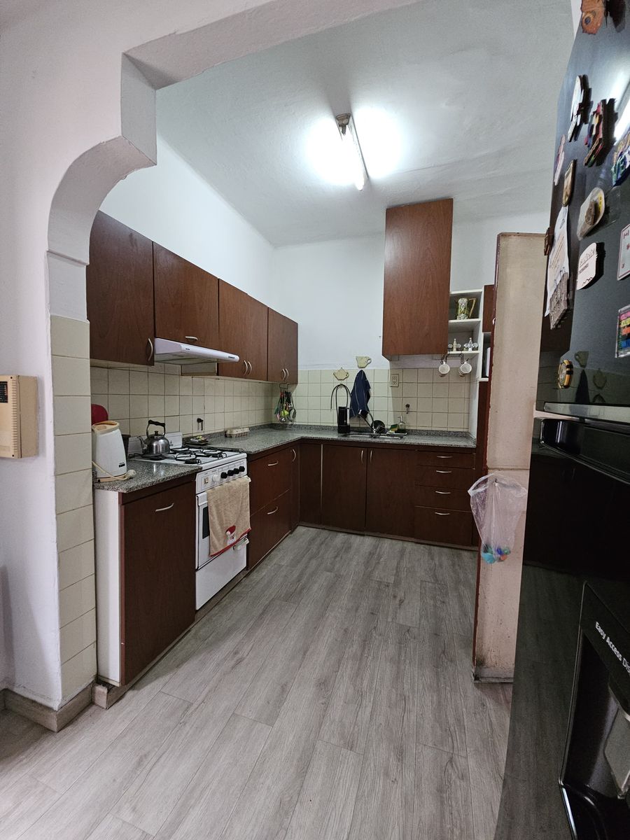 Casa con gran terreno, Cura Alvarez 525, Paraná - 7