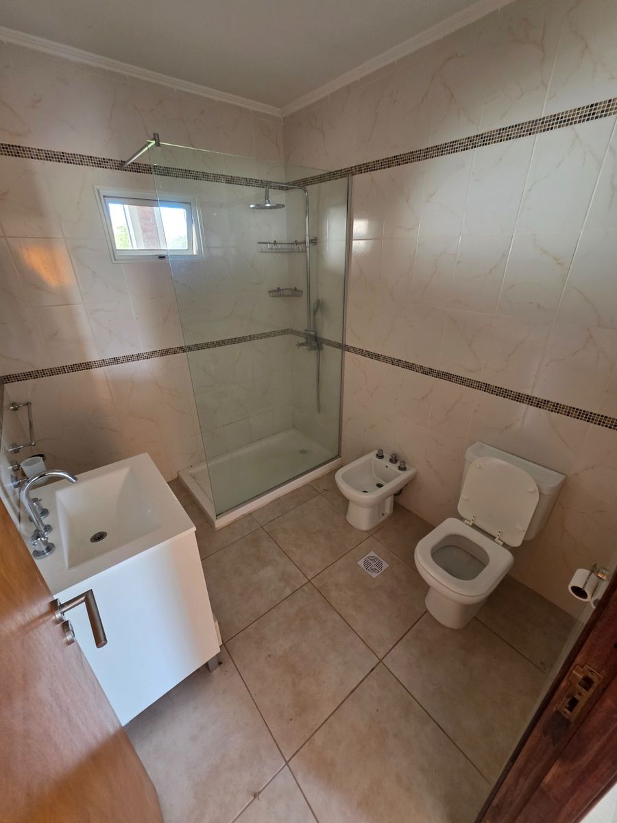 Casa en Oro Verde, 2 dormitorios gran lote — foto 6