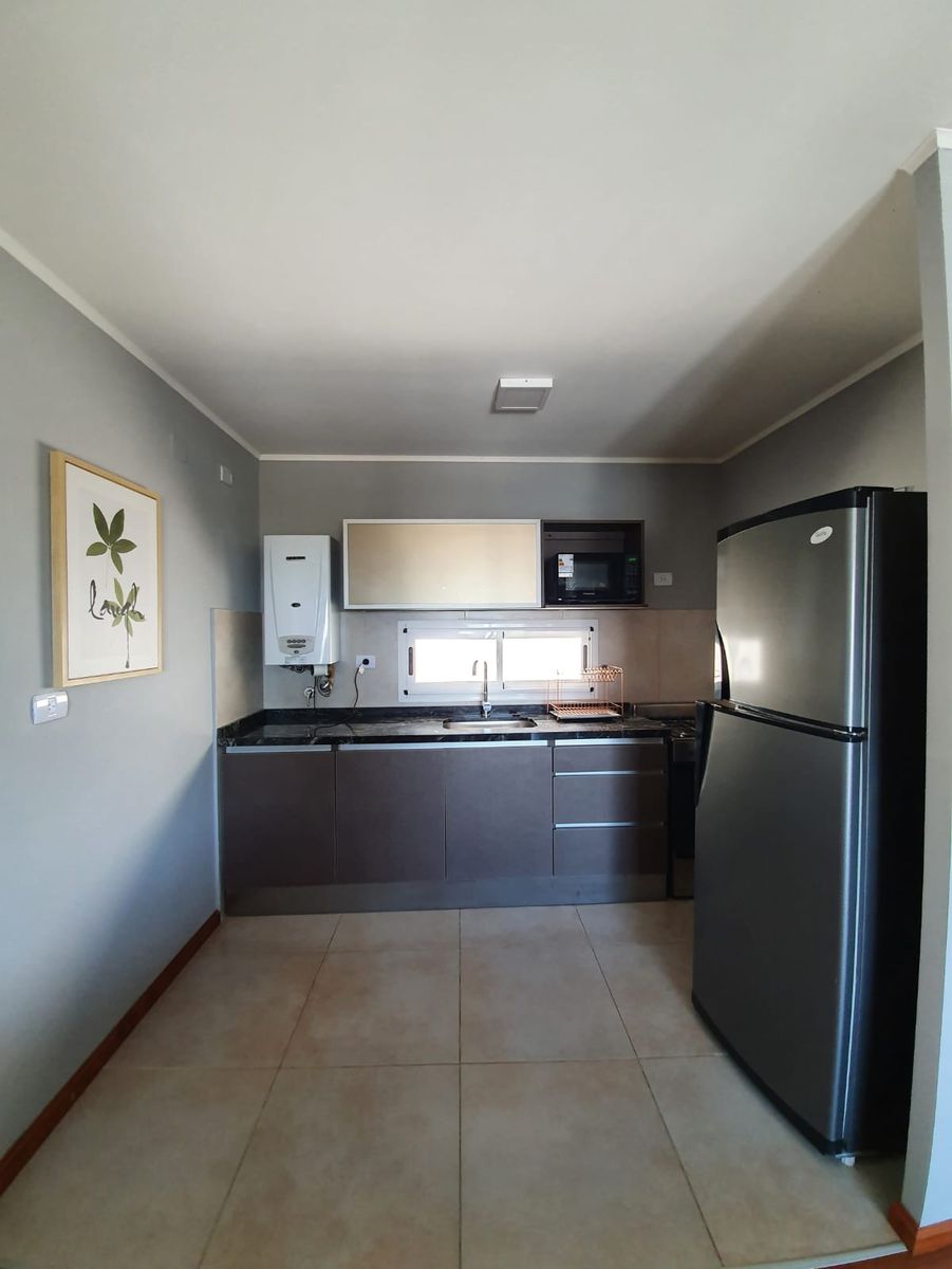 Alquiler zona parque. 2 dormitorios, cochera — foto 4