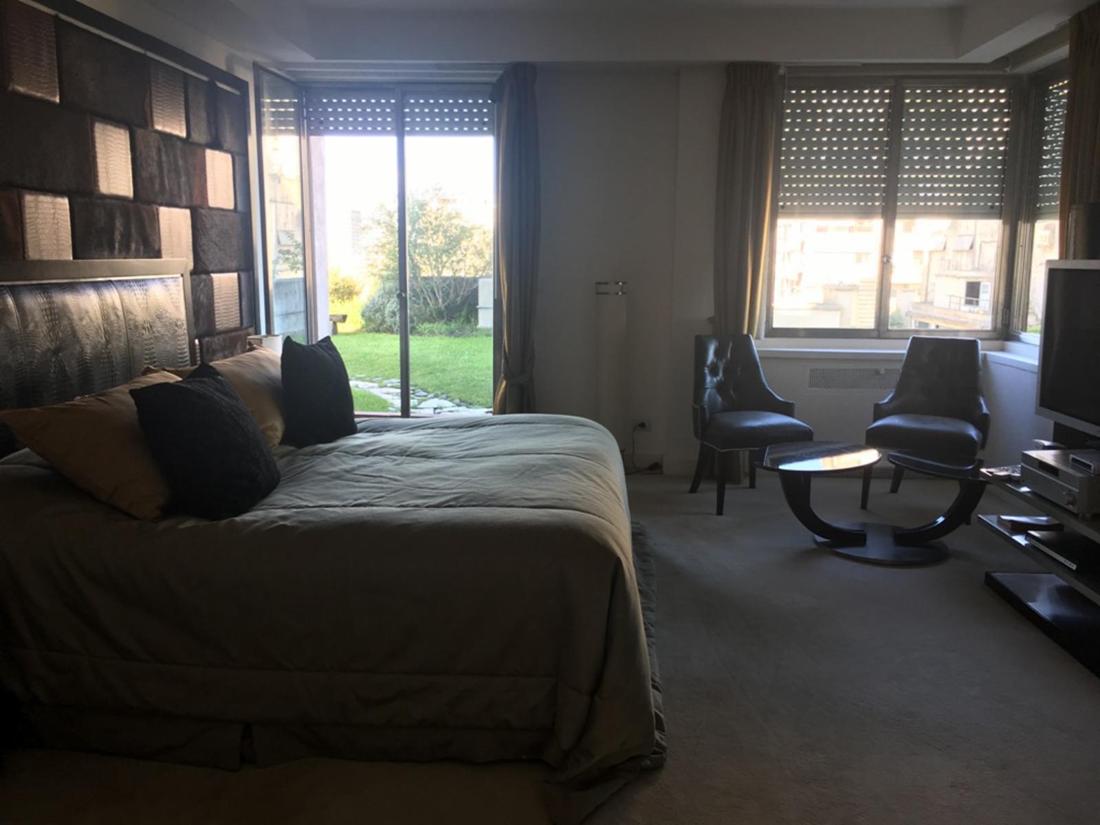 EMBLEMÁTICO PISO 14 EDIFICIO KAVANAGH Venta - 30