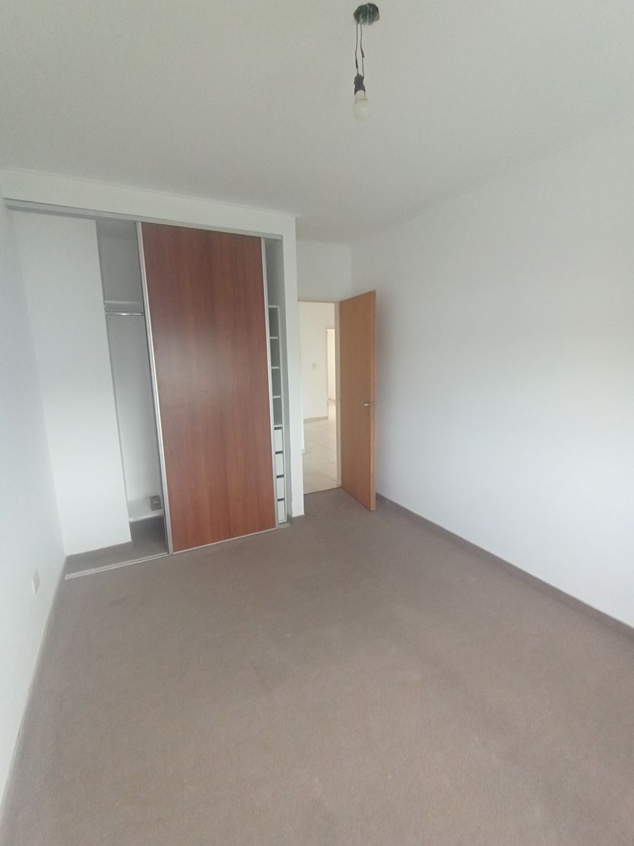 Alquiler departamento 1 dormitorio calle 3 y 63 - 4