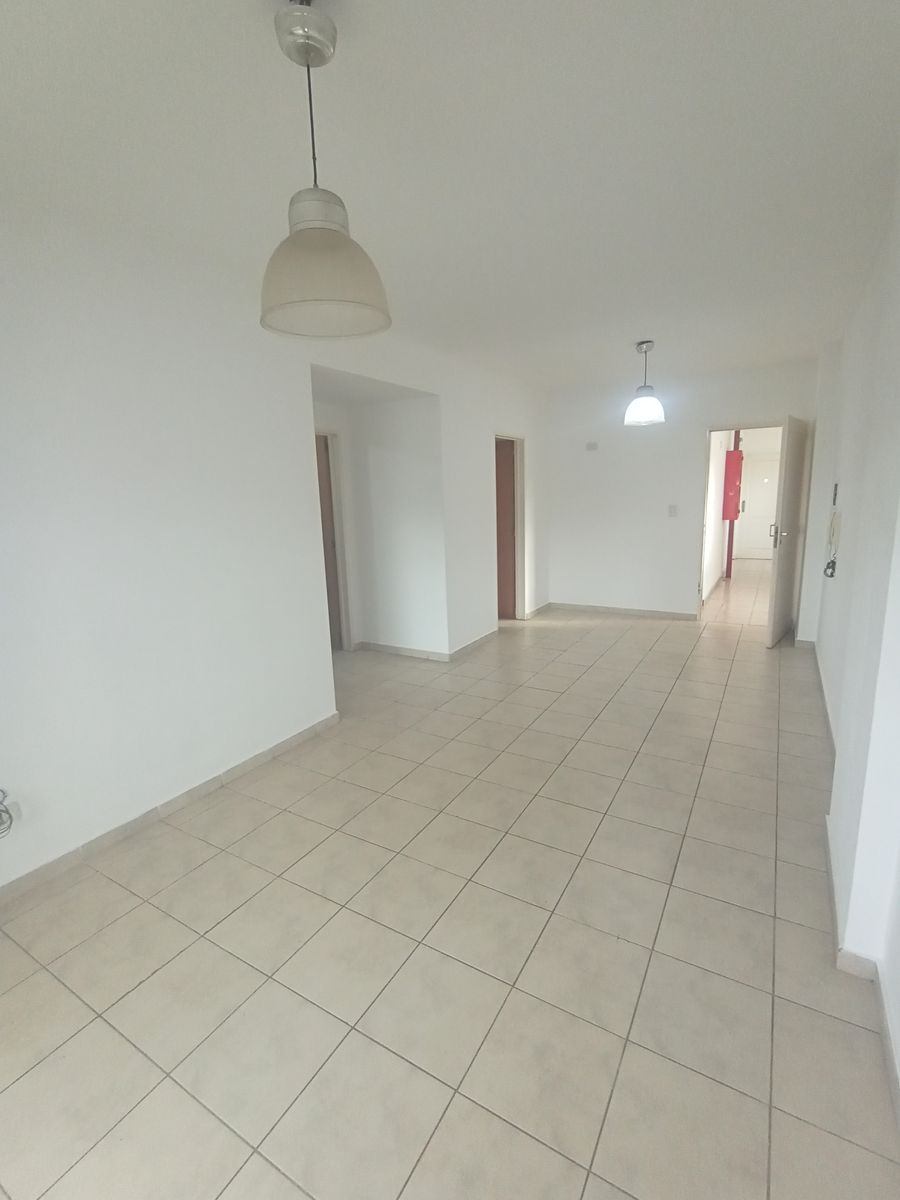 Alquiler departamento 1 dormitorio calle 3 y 63 - 8