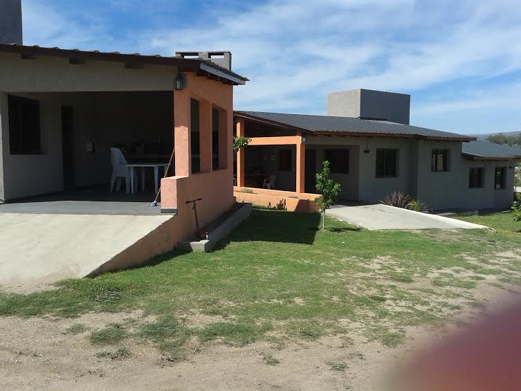 complejo en venta a metros de la ruta - 4